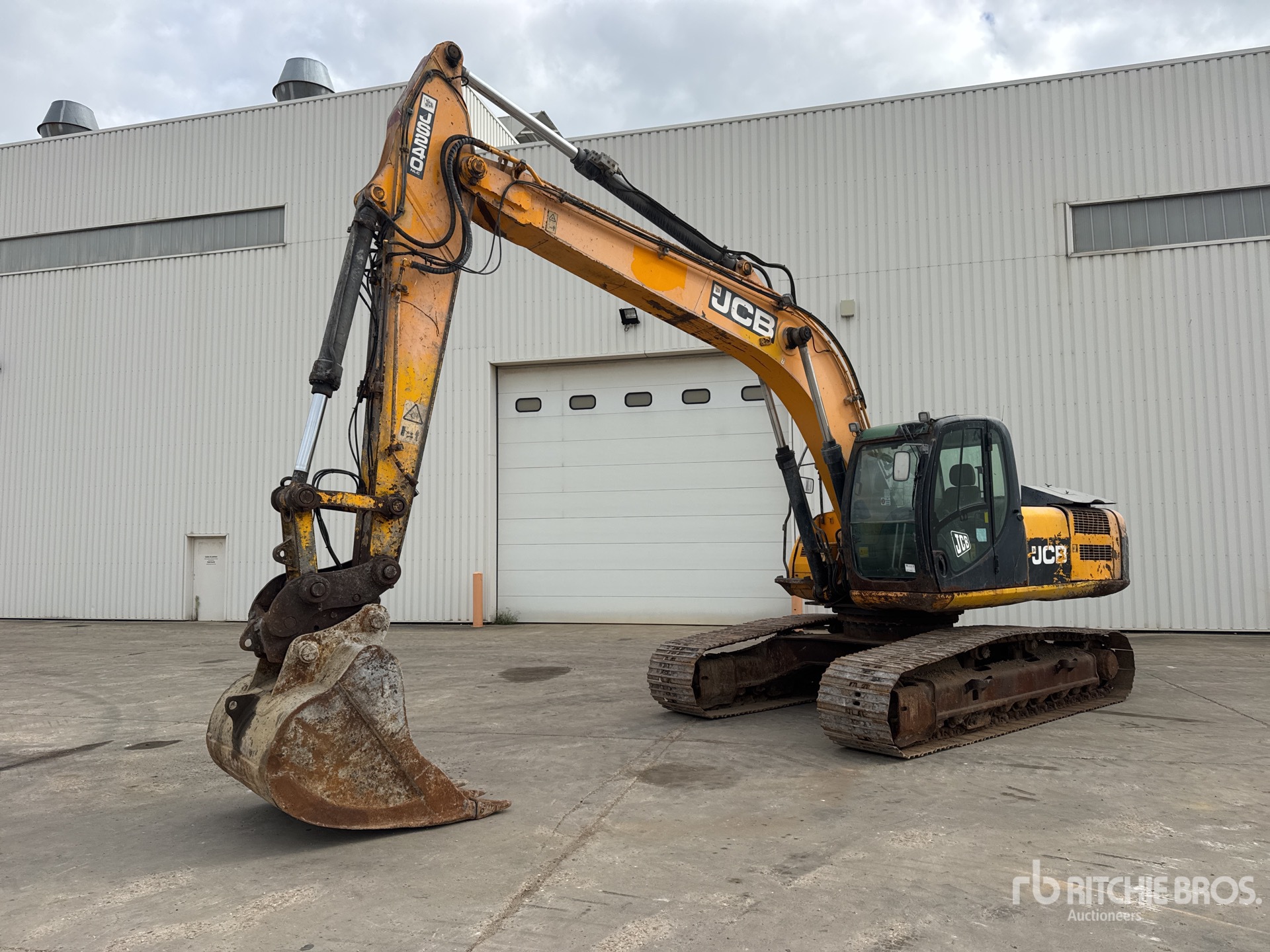 Photo of 2010 JCB JS240NC