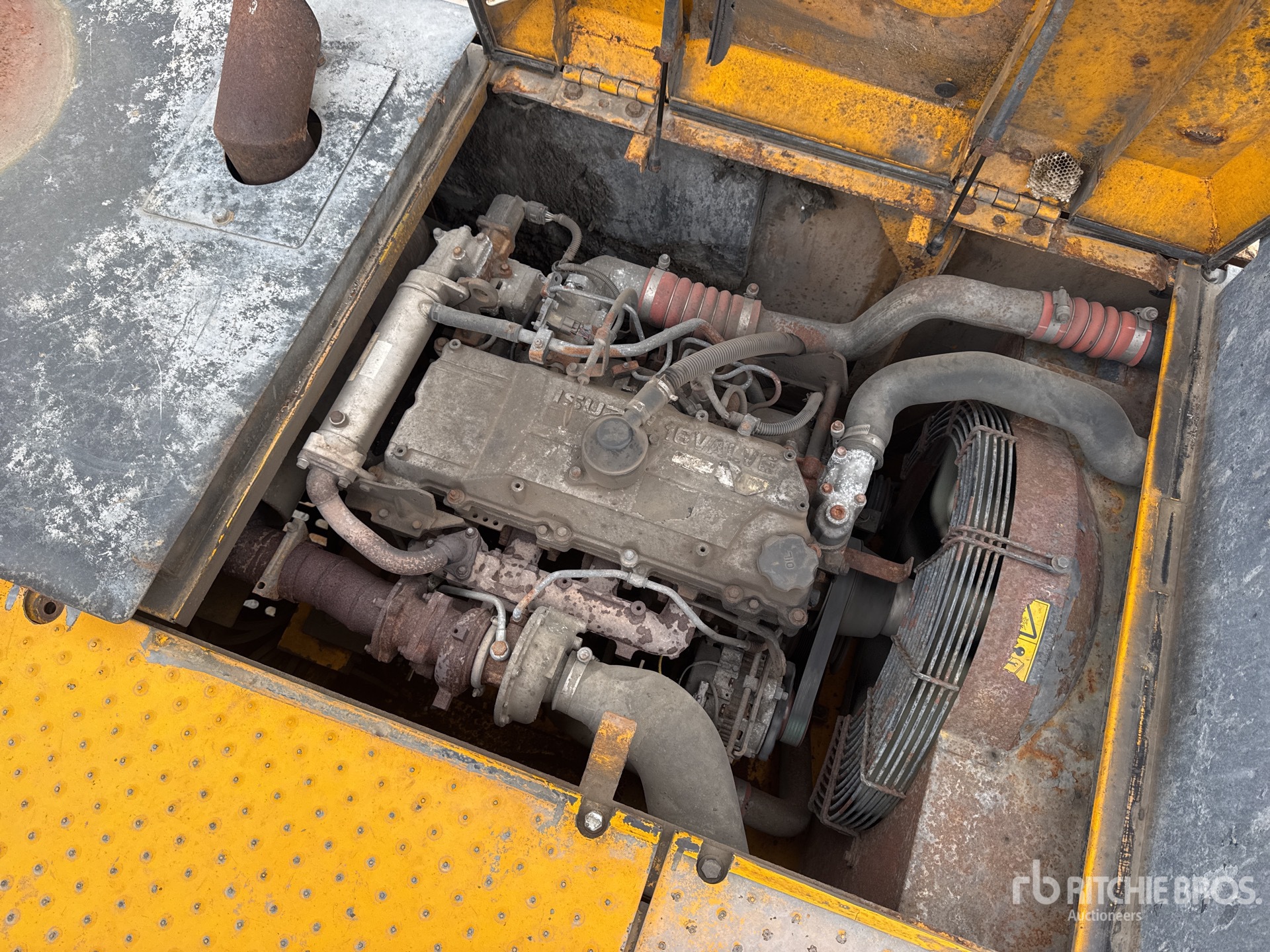 2010 JCB JS240NC