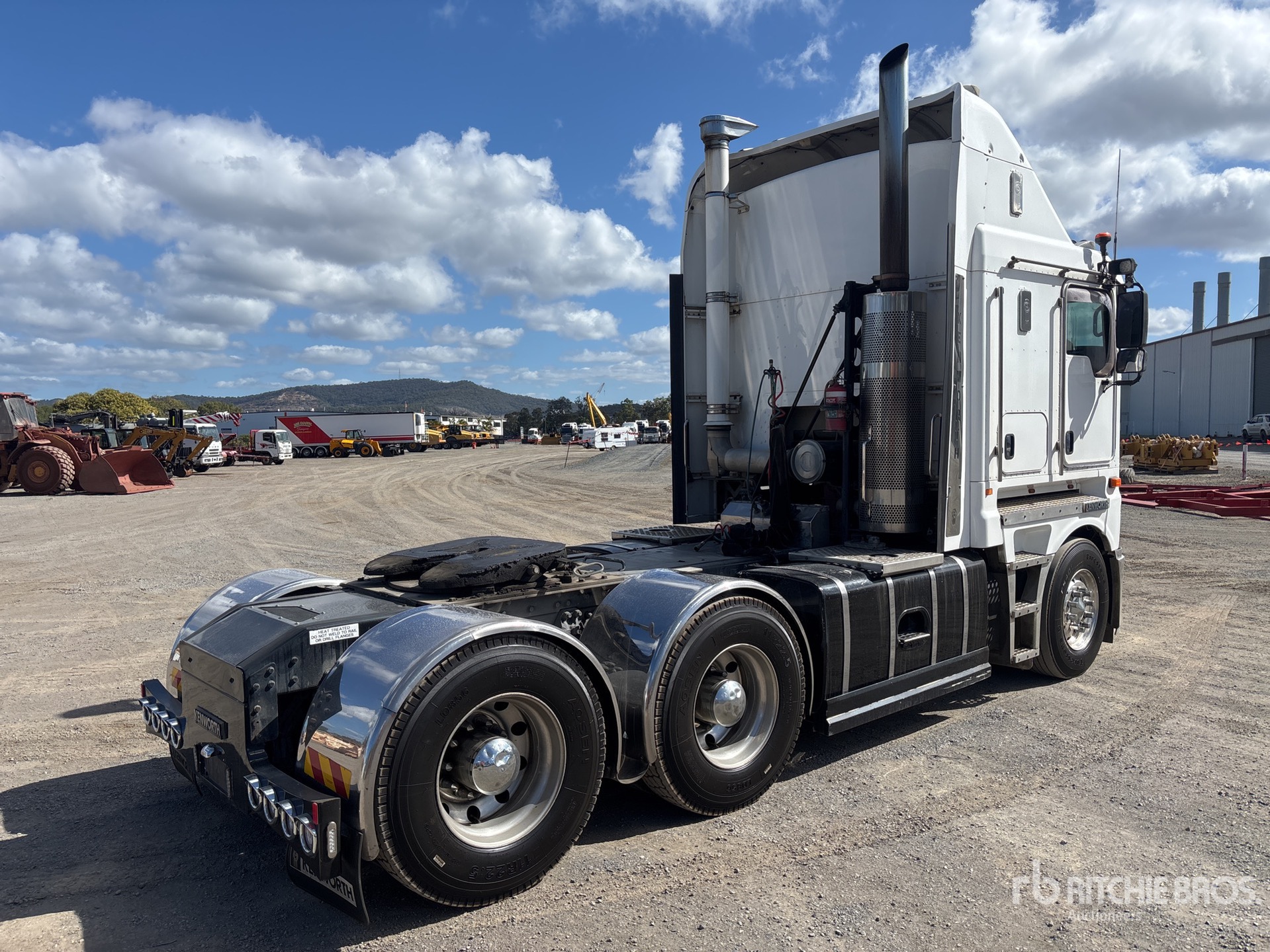2013 Kenworth K200