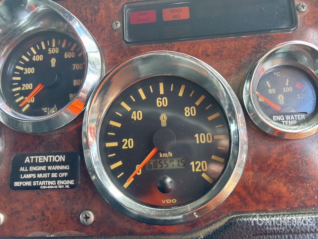 General Appearance with Hour Meter / Odometer