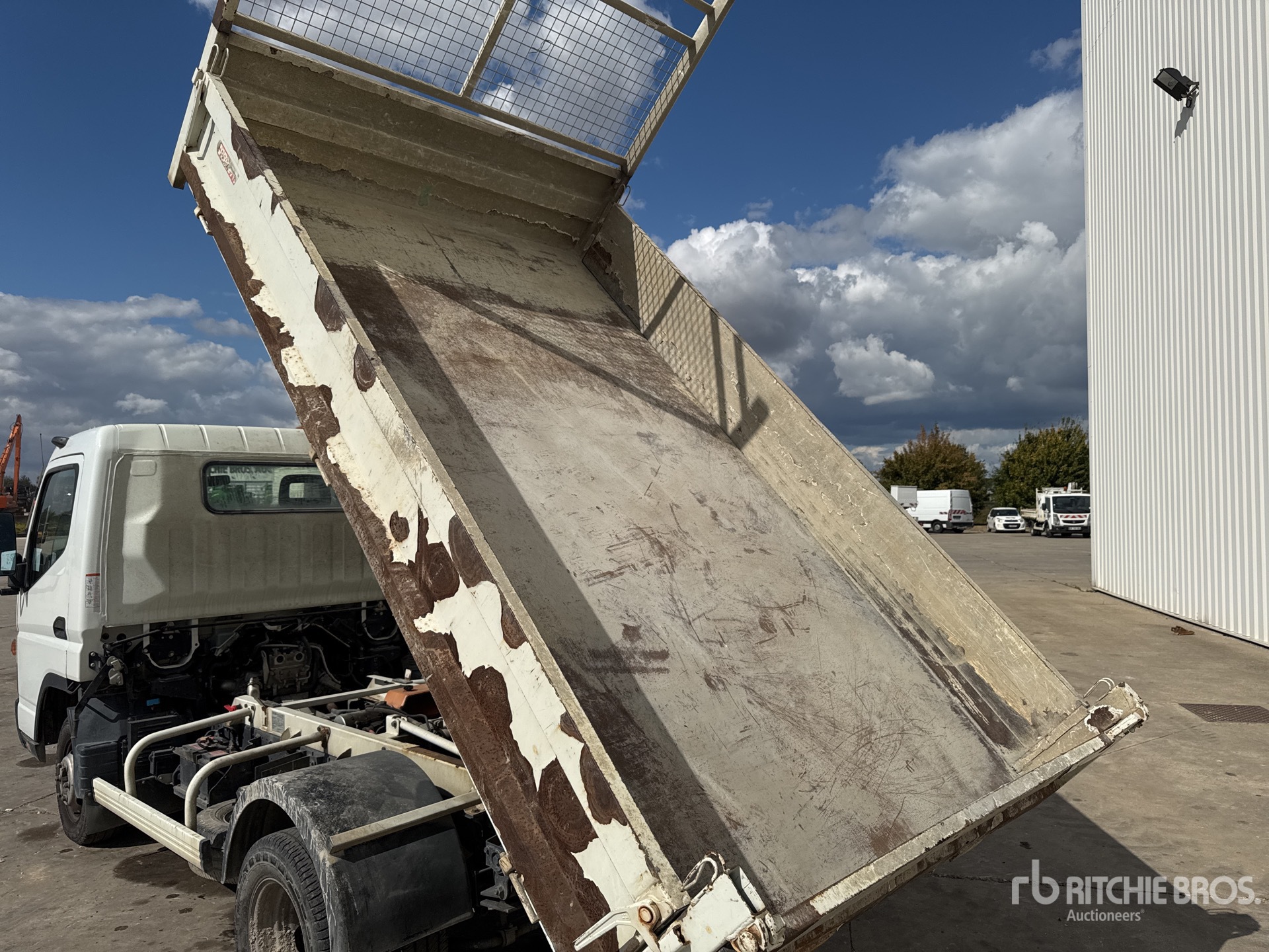 2012 Mitsubishi FUSO CANTER 3C1