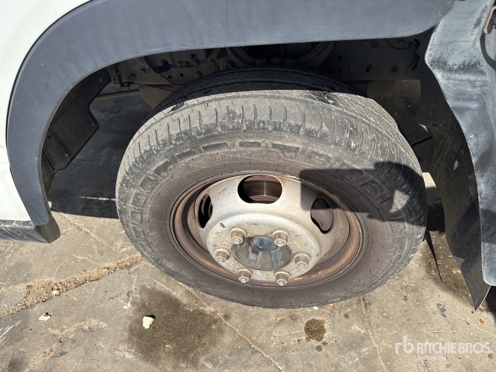 2012 Mitsubishi FUSO CANTER 3C1