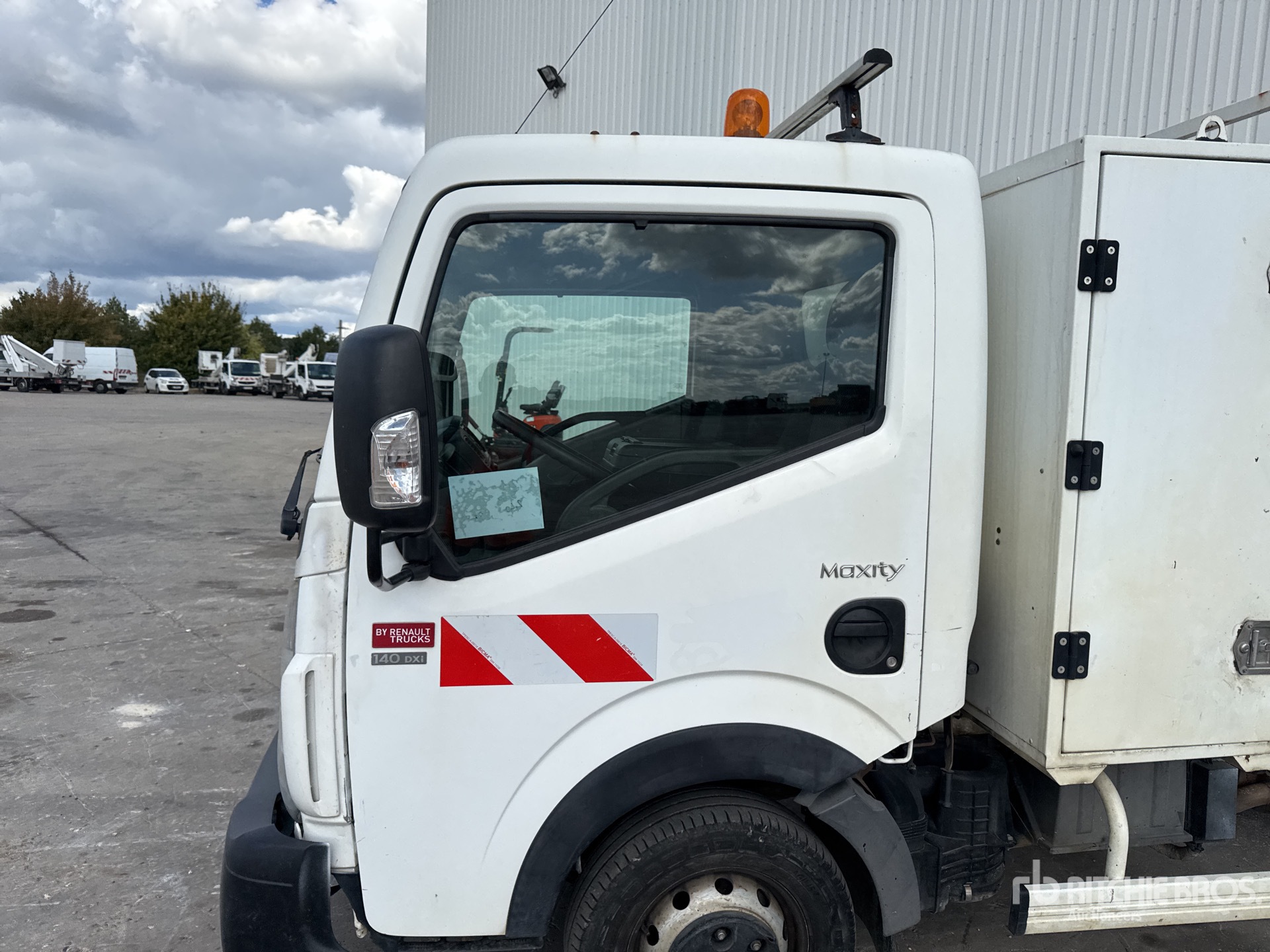 2015 Renault MAXITY