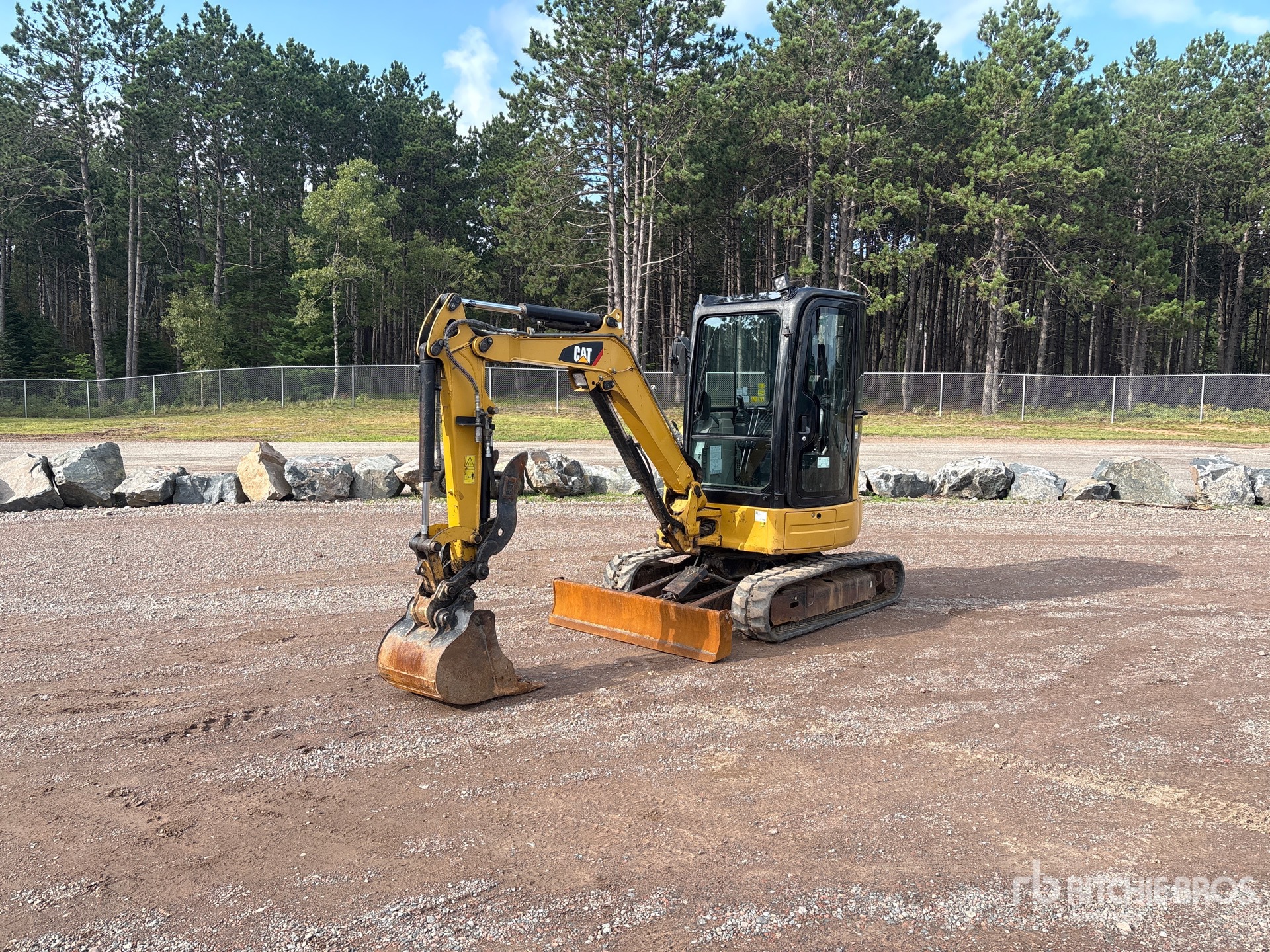 2019 Caterpillar 303E CR