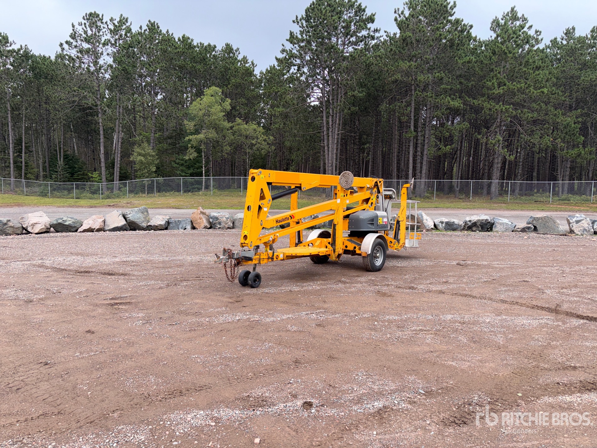 2021 Haulotte 4527A