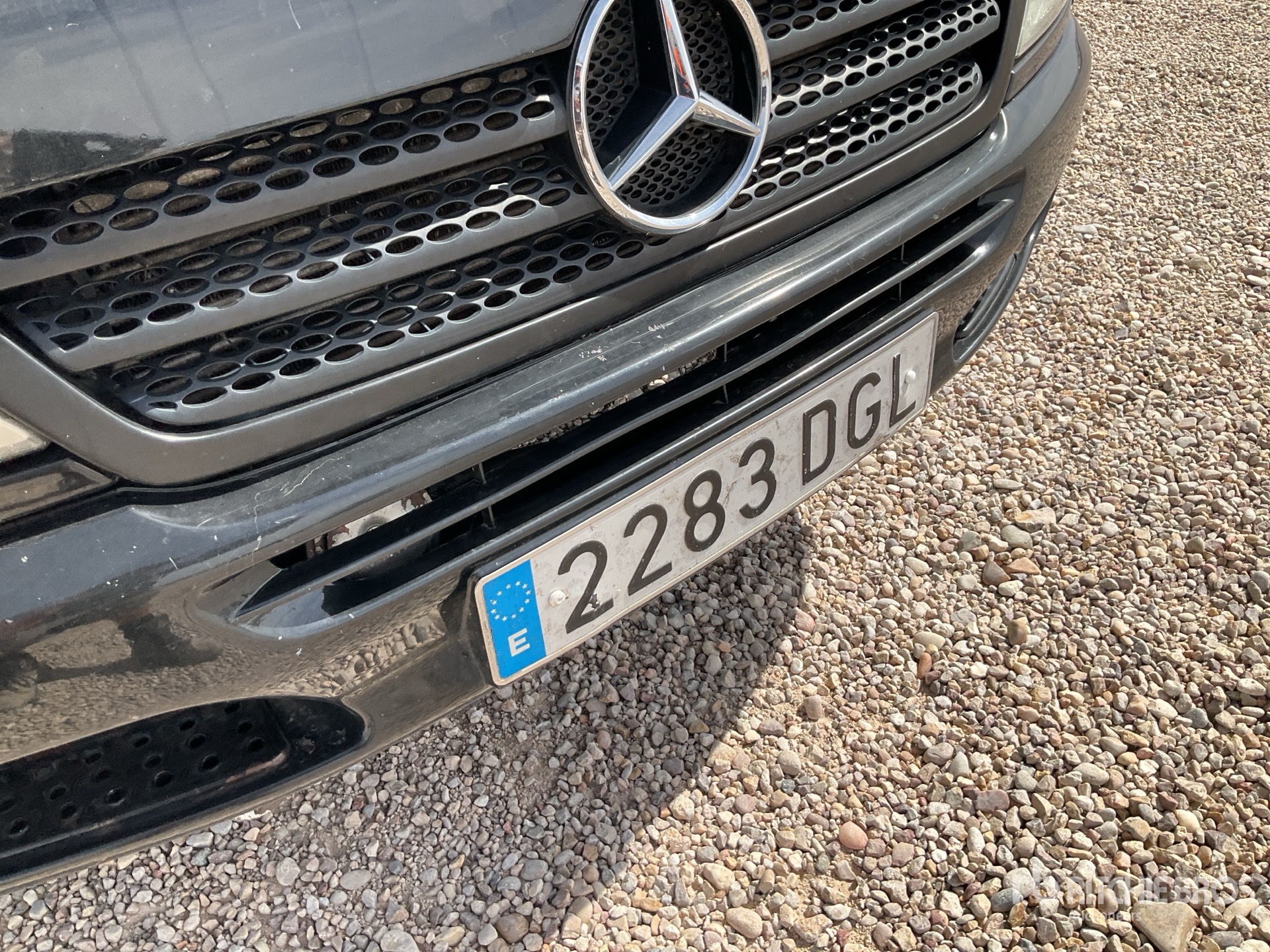 2004 Mercedes-Benz 413