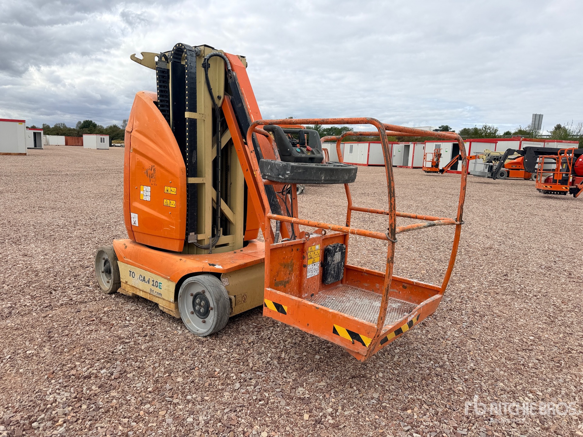 2011 JLG TOUCAN 10E