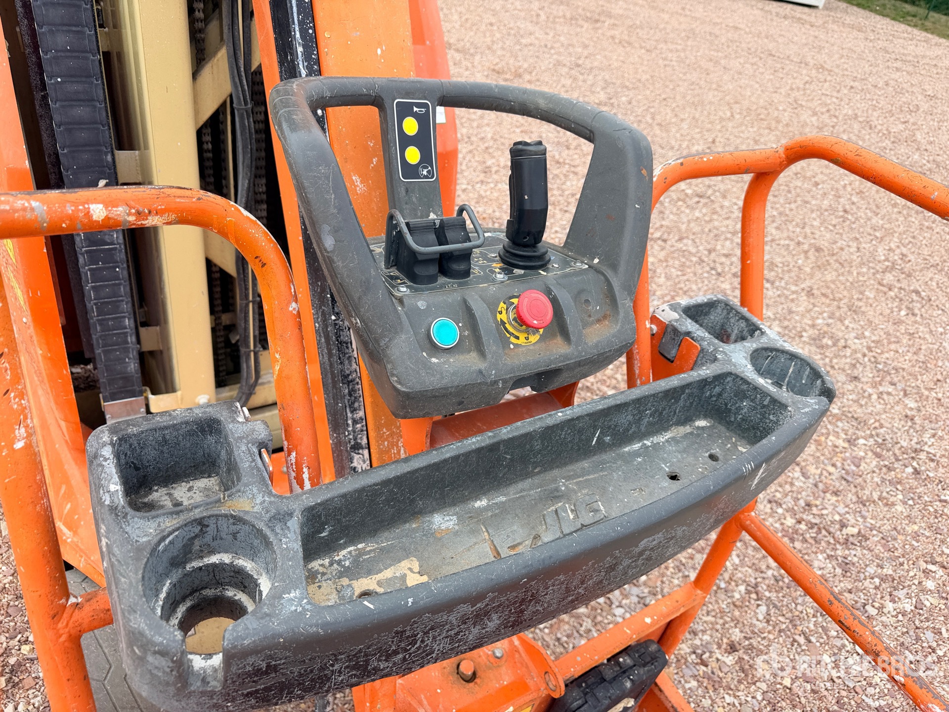 2012 JLG TOUCAN 10E
