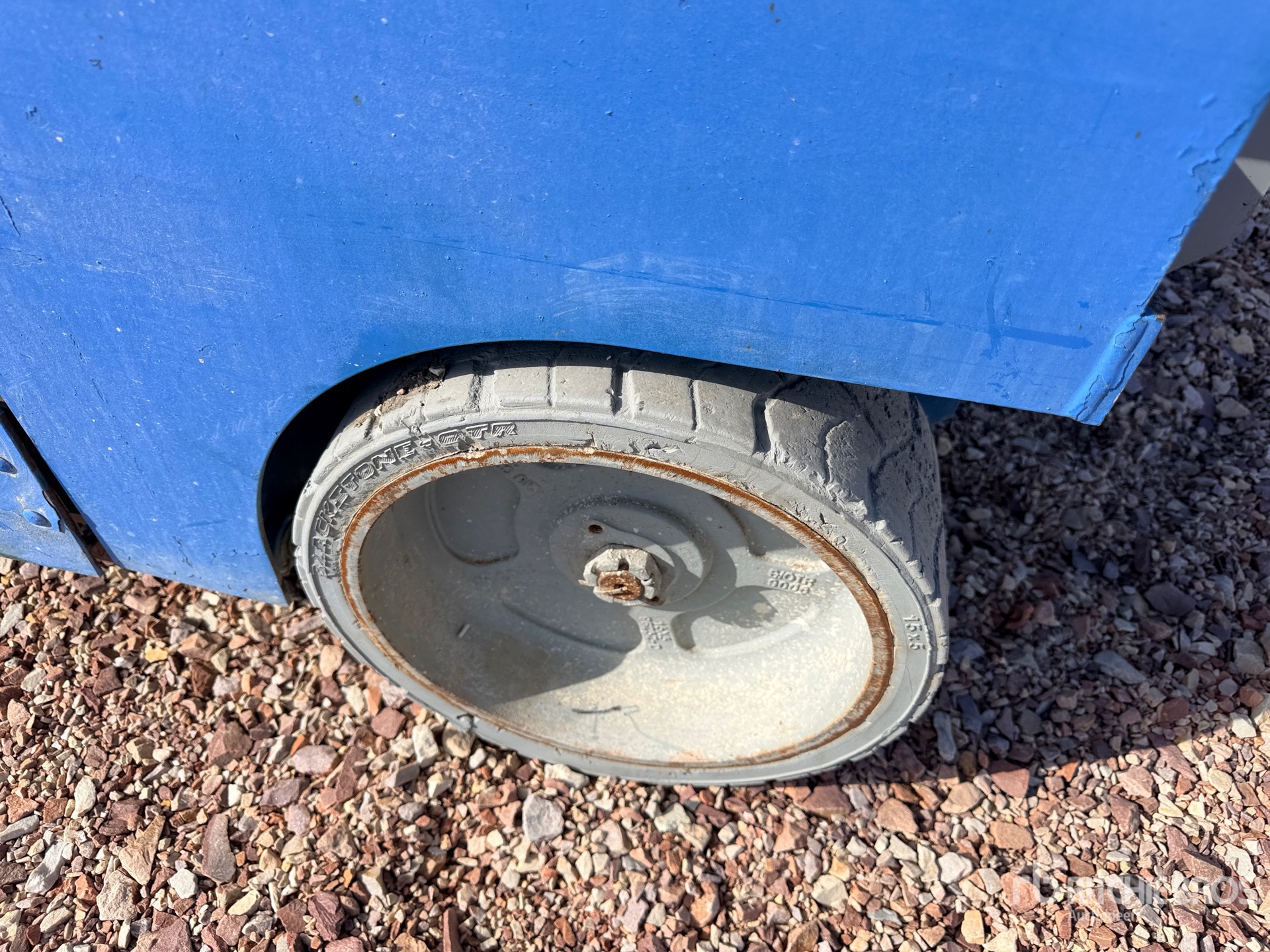 2013 Genie GS-4047