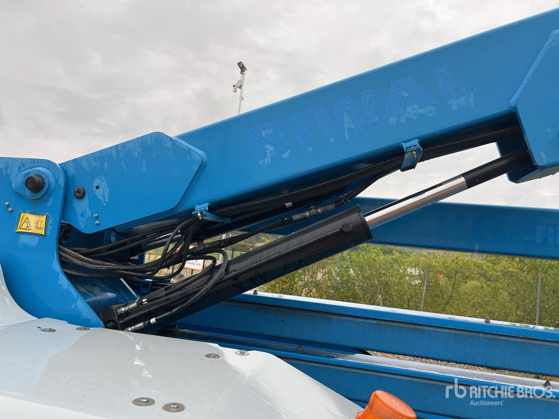 2015 Genie Z-45/25J