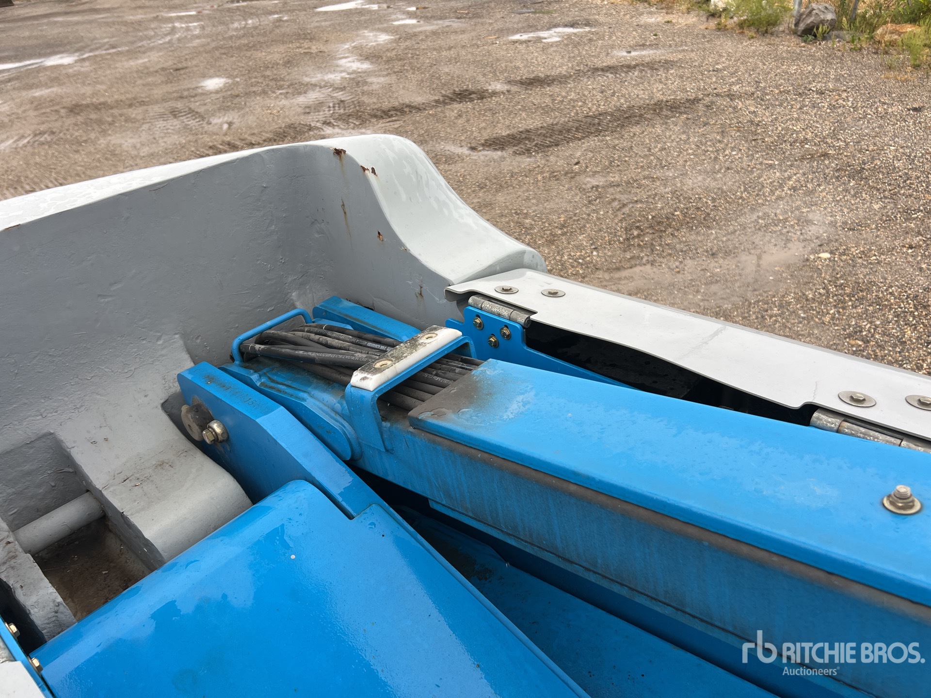 2015 Genie Z-45/25J