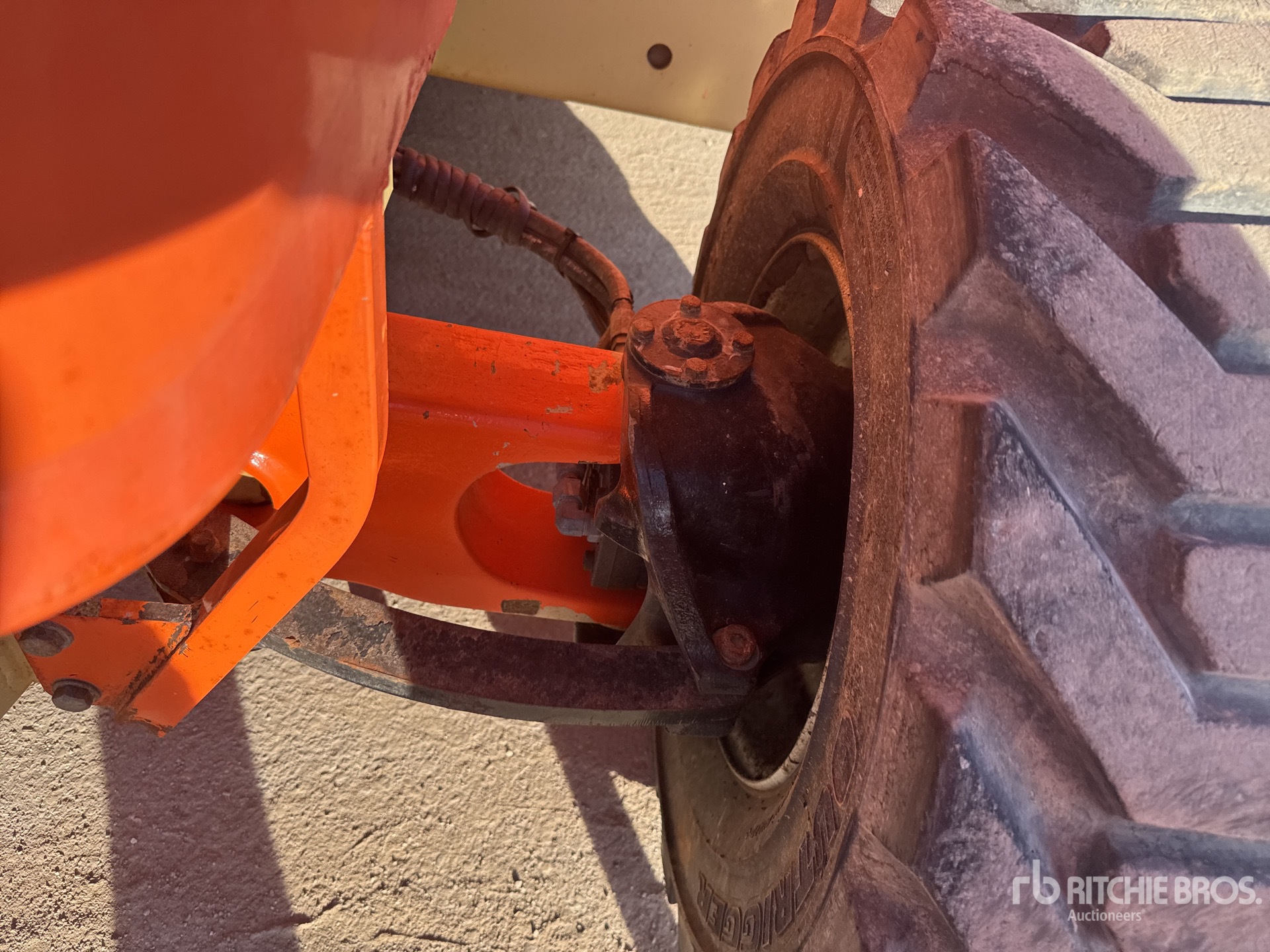 2015 JLG 3394 RT