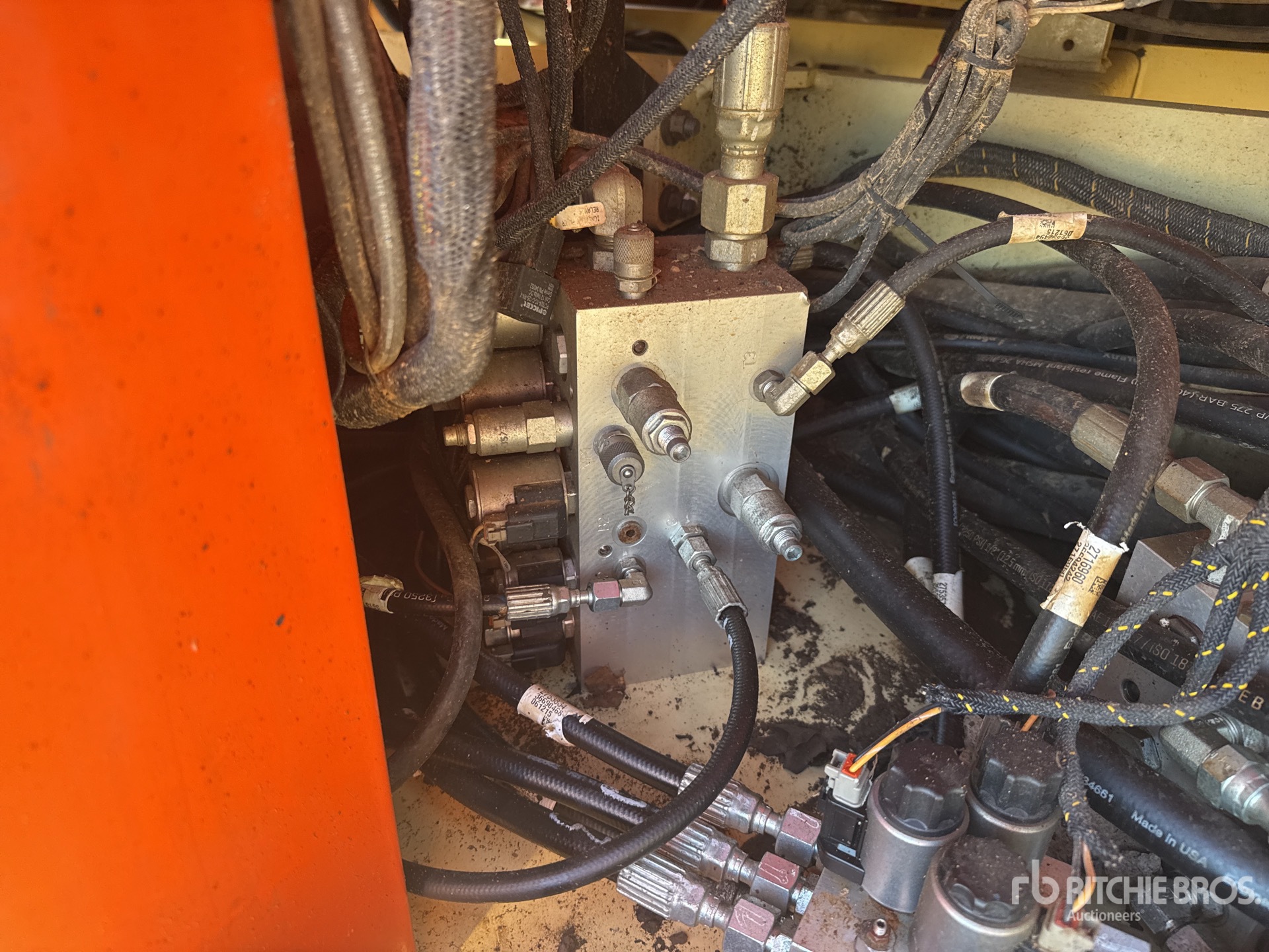 2015 JLG 3394 RT