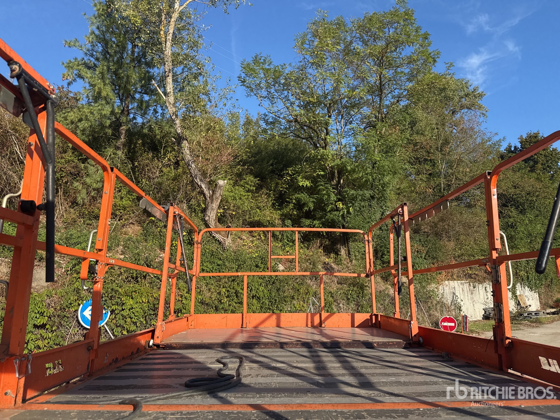 2015 JLG 3394 RT