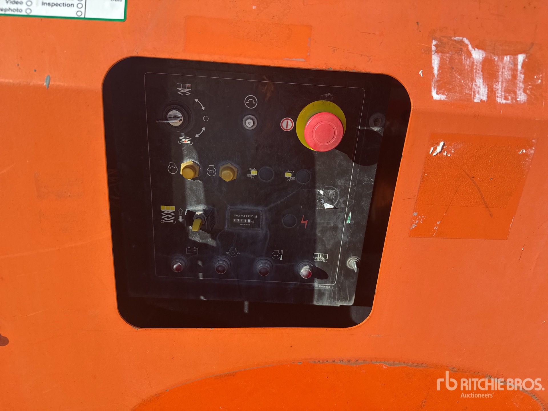 2015 JLG 3394 RT