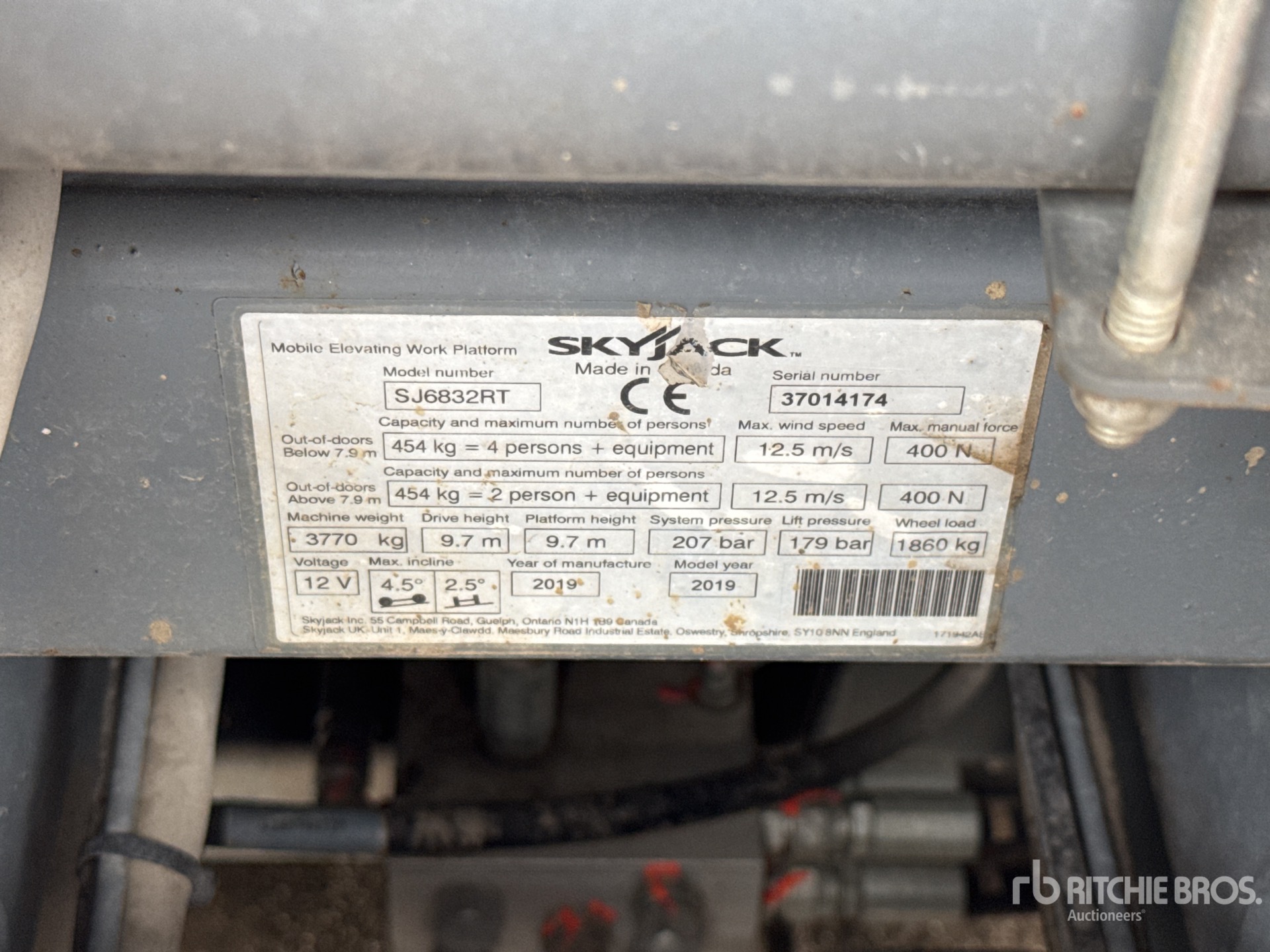 2019 Skyjack SJ6832RT