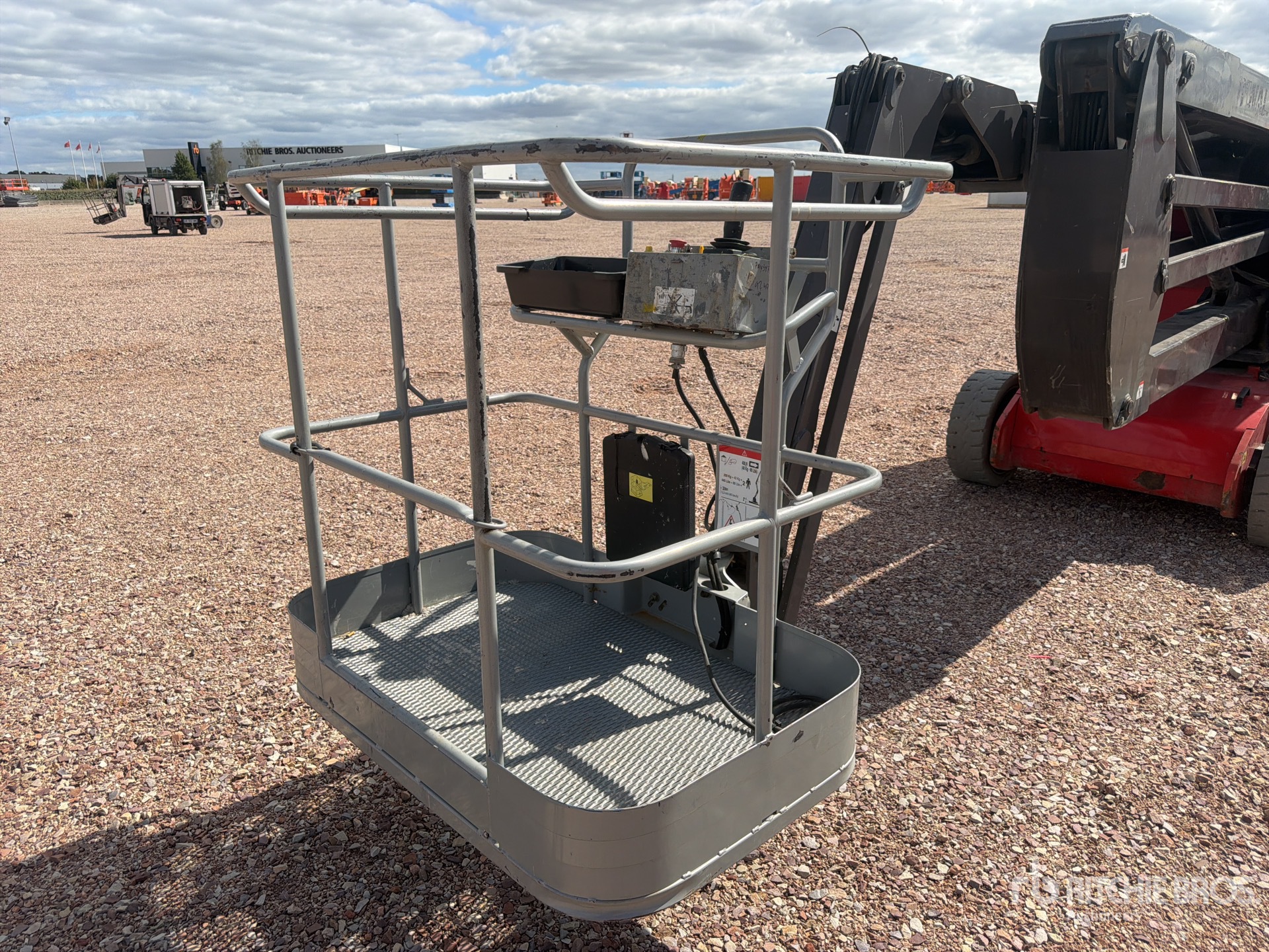 2014 Manitou 150AETJ
