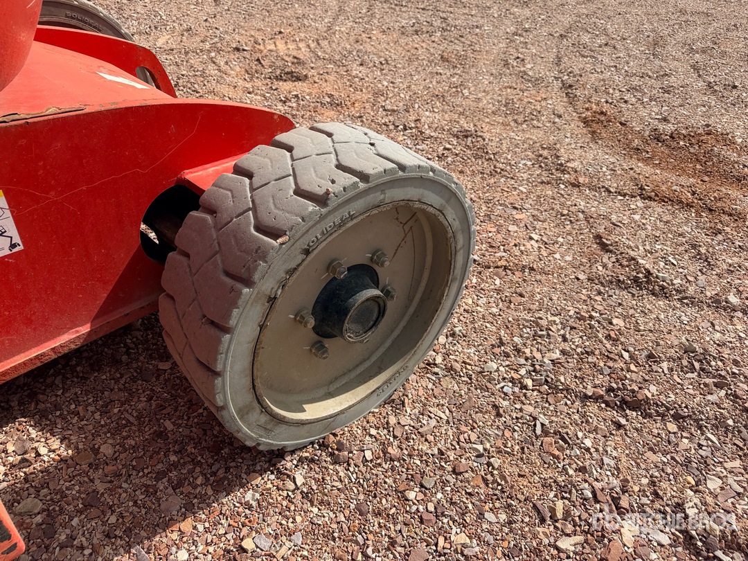 2014 Manitou 150AETJ