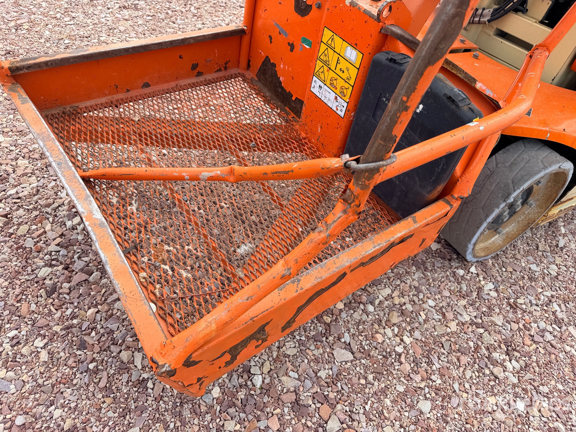 2014 JLG TOUCAN 10E