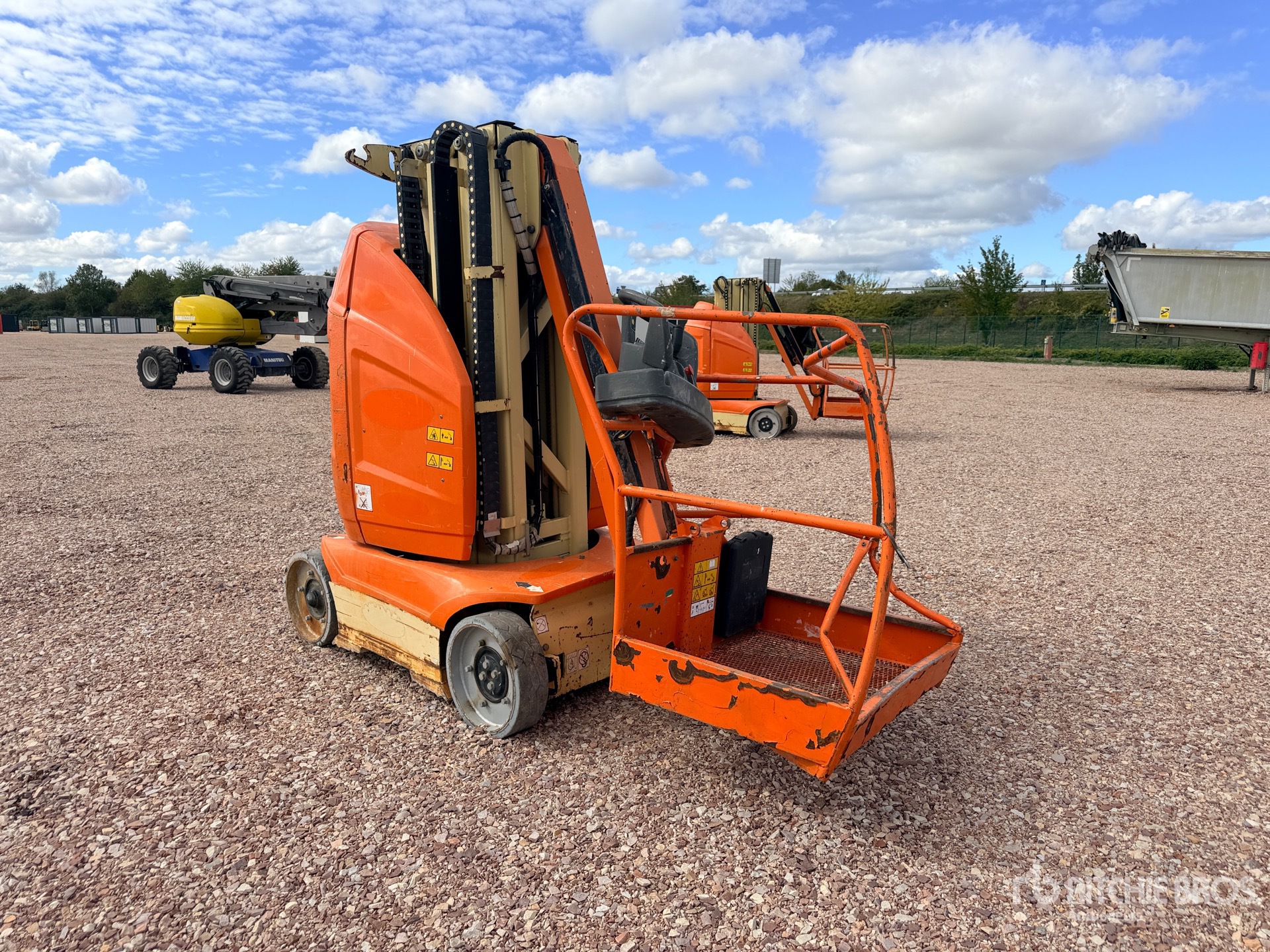 2014 JLG TOUCAN 10E