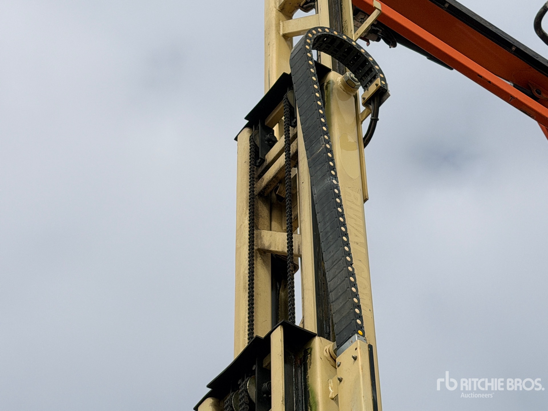 2014 JLG TOUCAN 10E