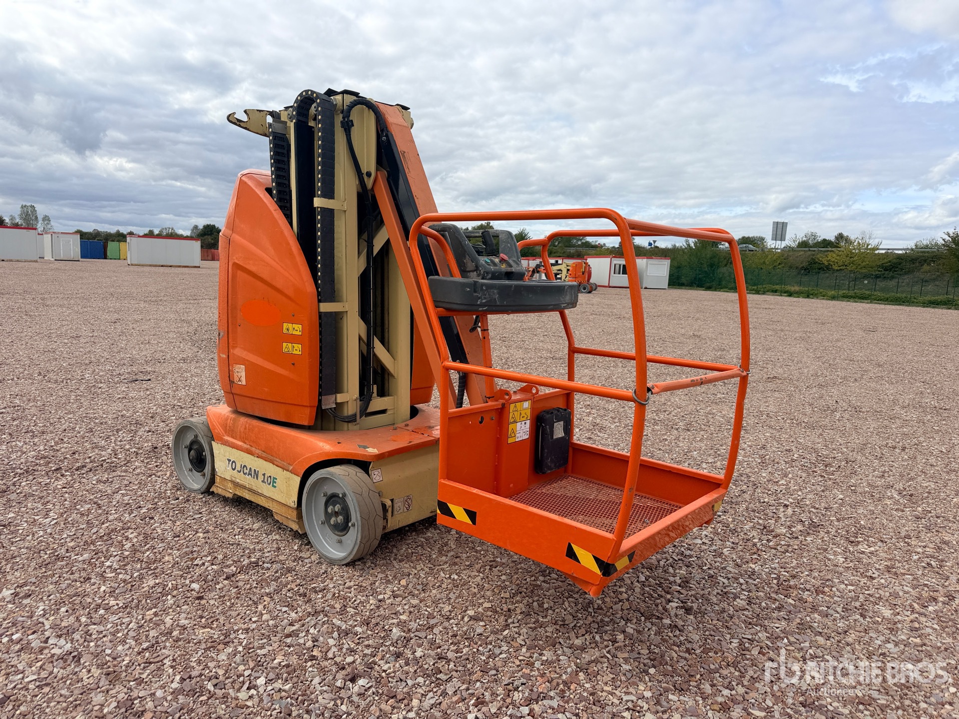 2014 JLG TOUCAN 10E