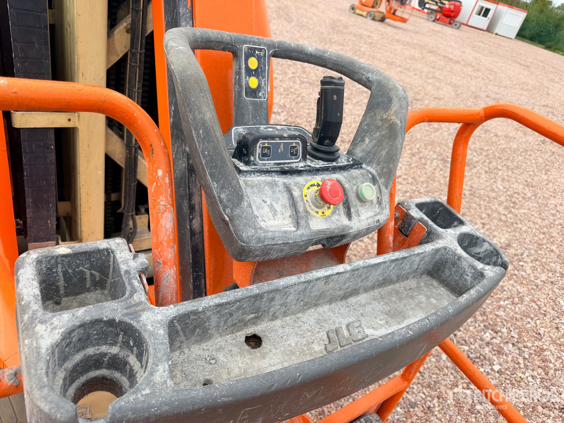 2012 JLG TOUCAN 10E