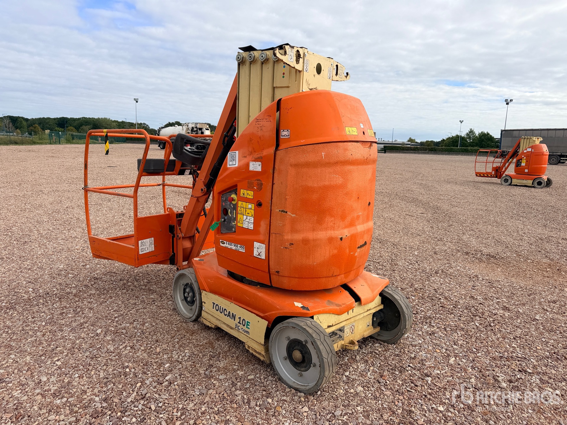 2015 JLG TOUCAN 10E