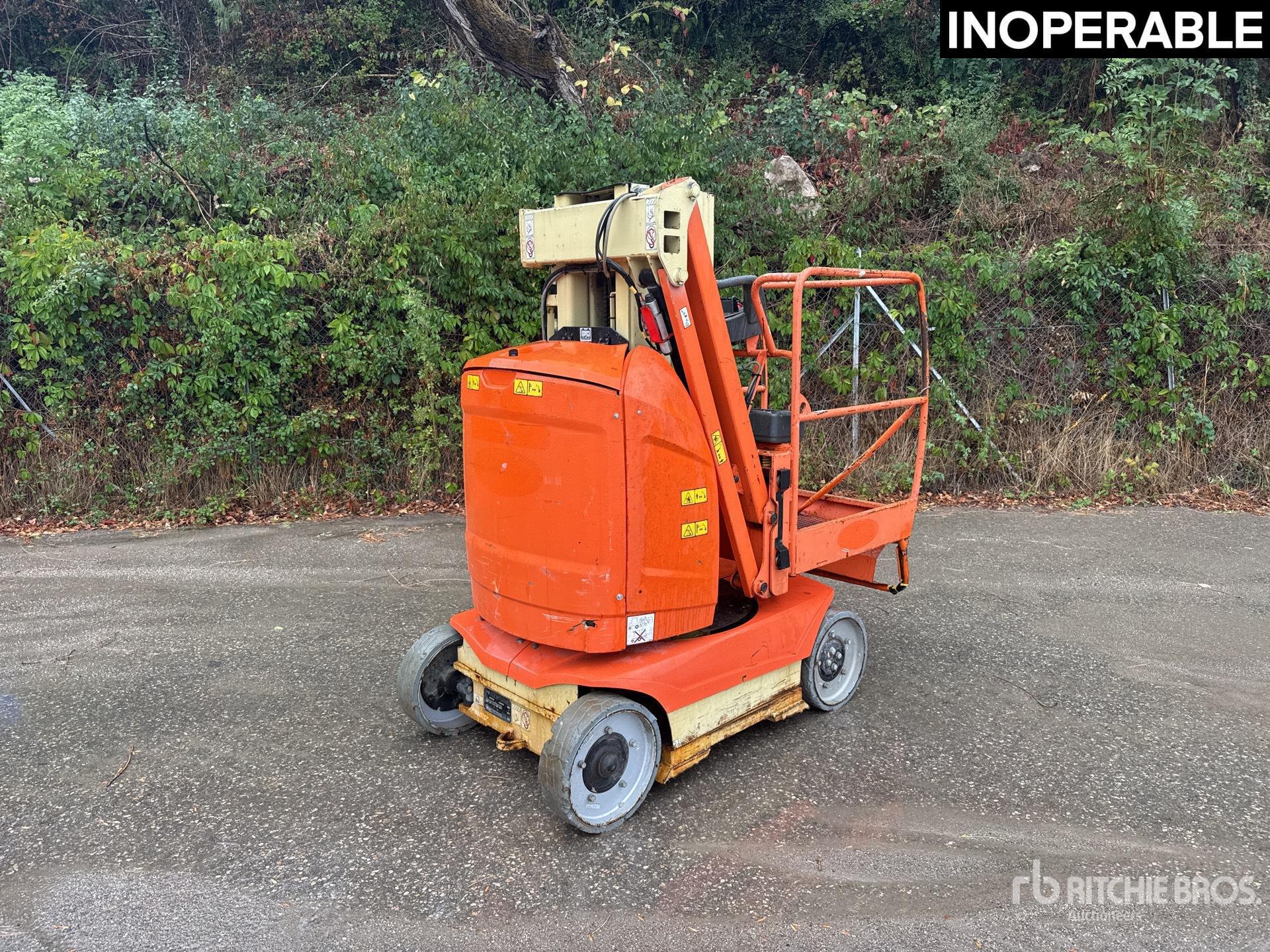Photo of 2012 JLG TOUCAN 8E
