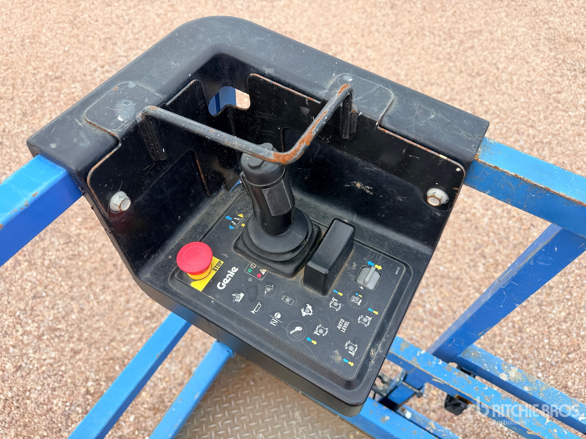 2016 Genie GS5390