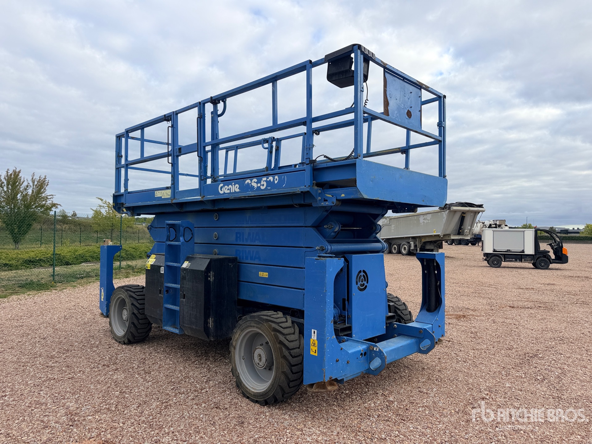 2016 Genie GS5390