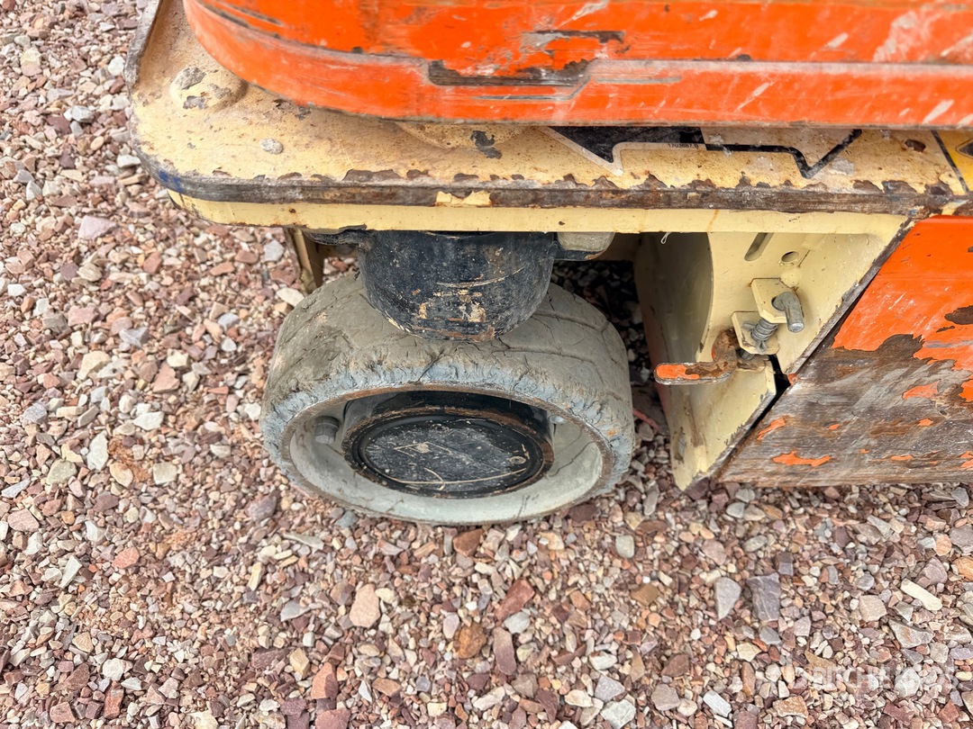 2018 JLG 1230ES
