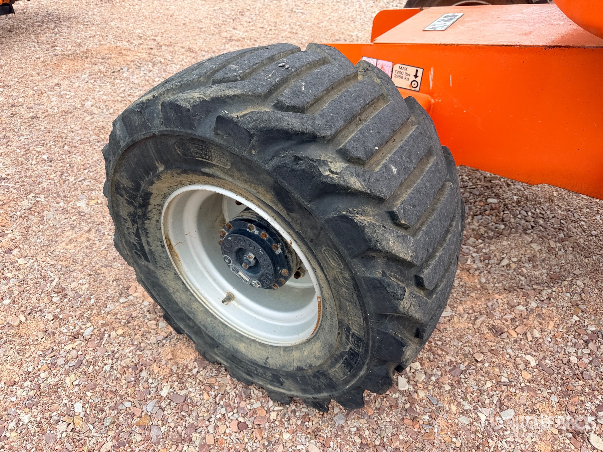2015 JLG 450AJ