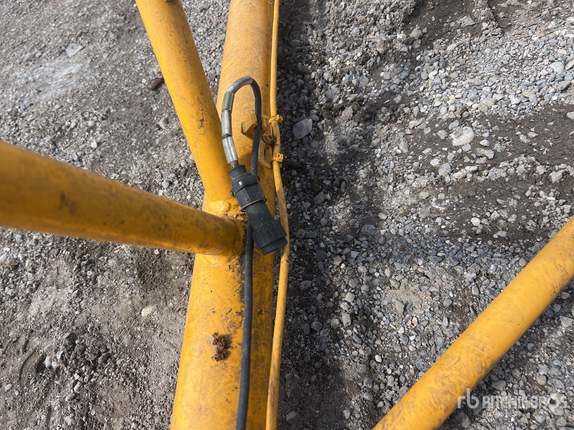 Liebherr 7000 MM RALLONGES DE POTENCE EX ...