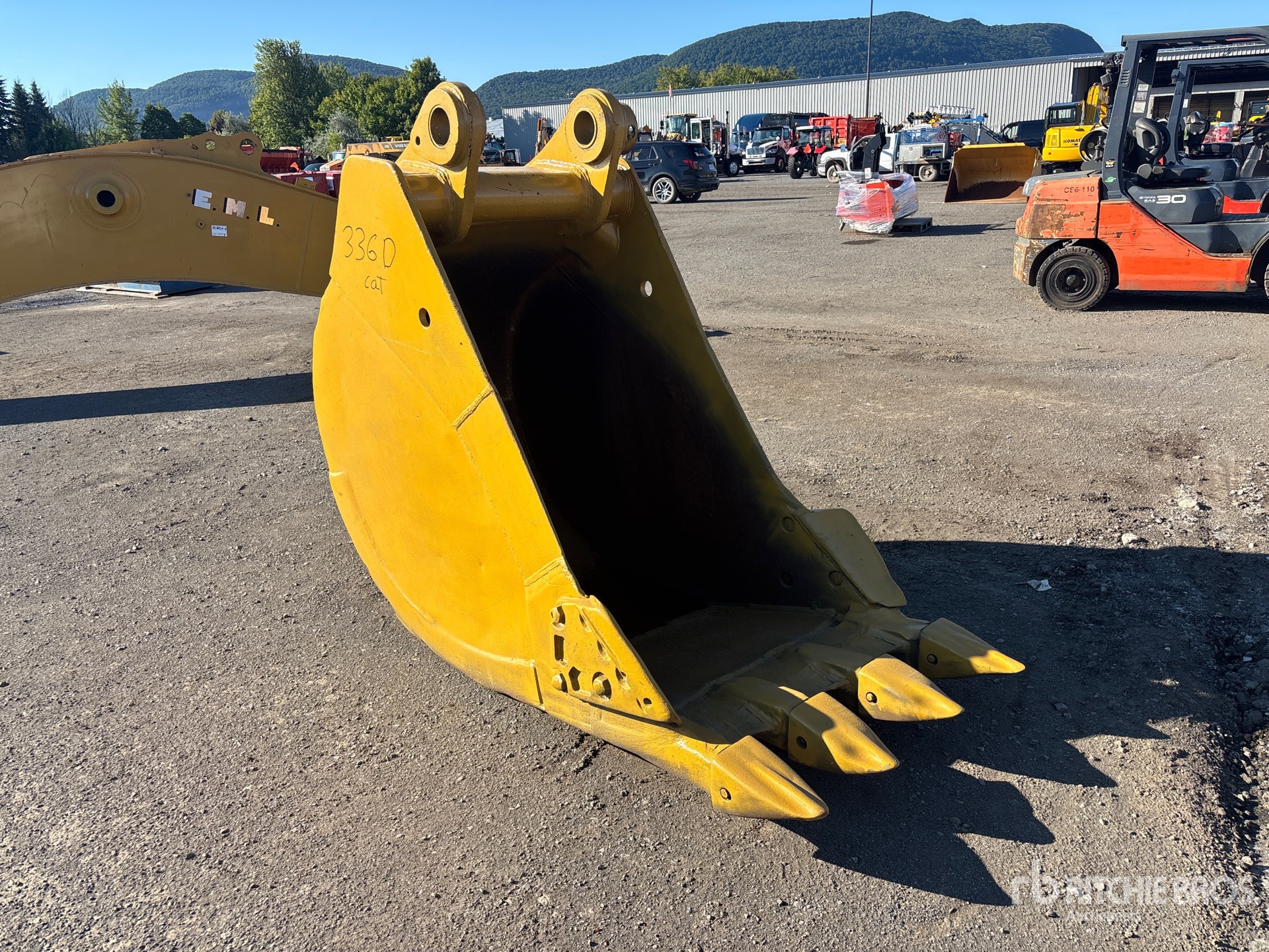 Hensley Digging - Fits 336D