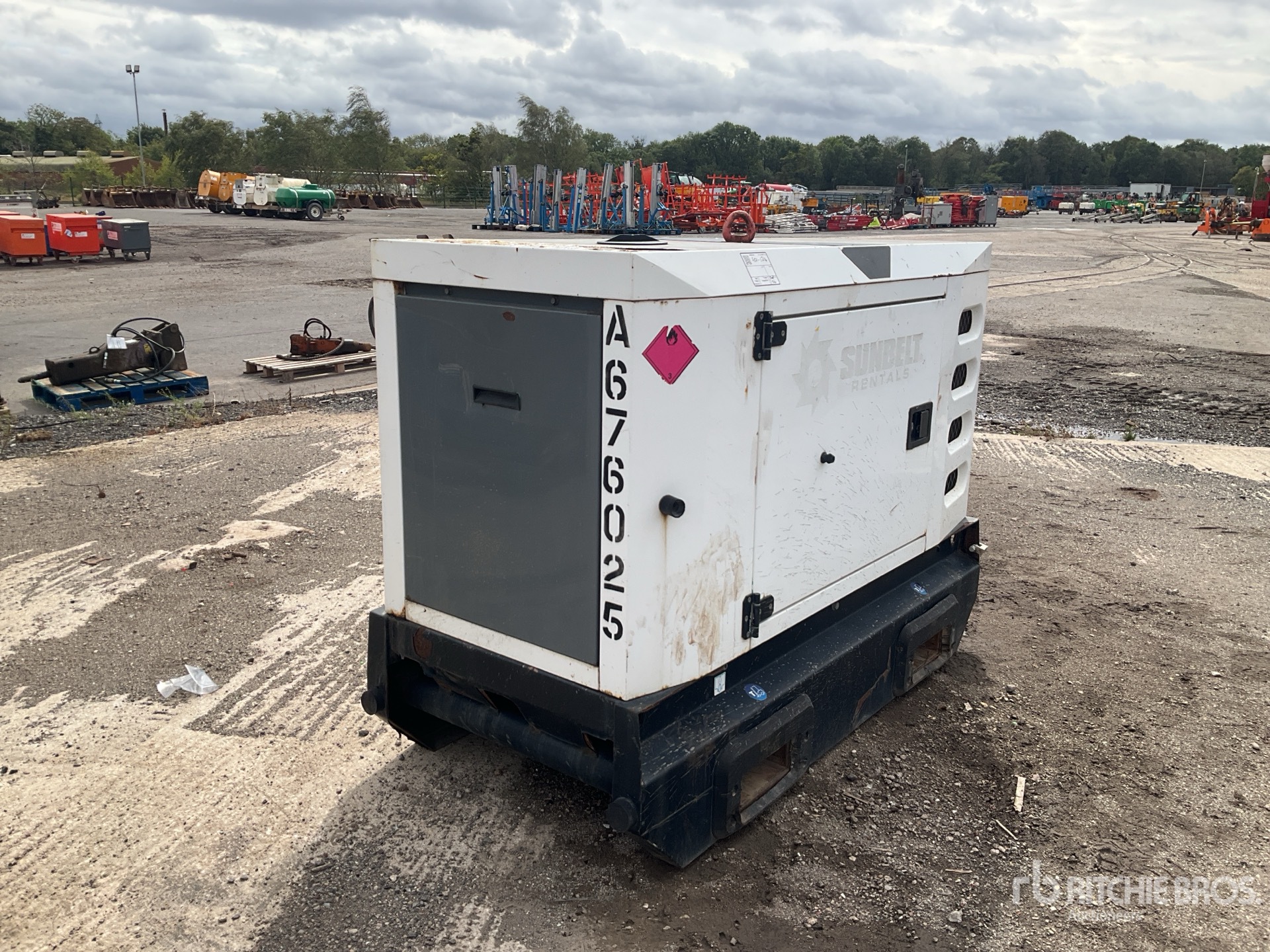 Sdmo R22