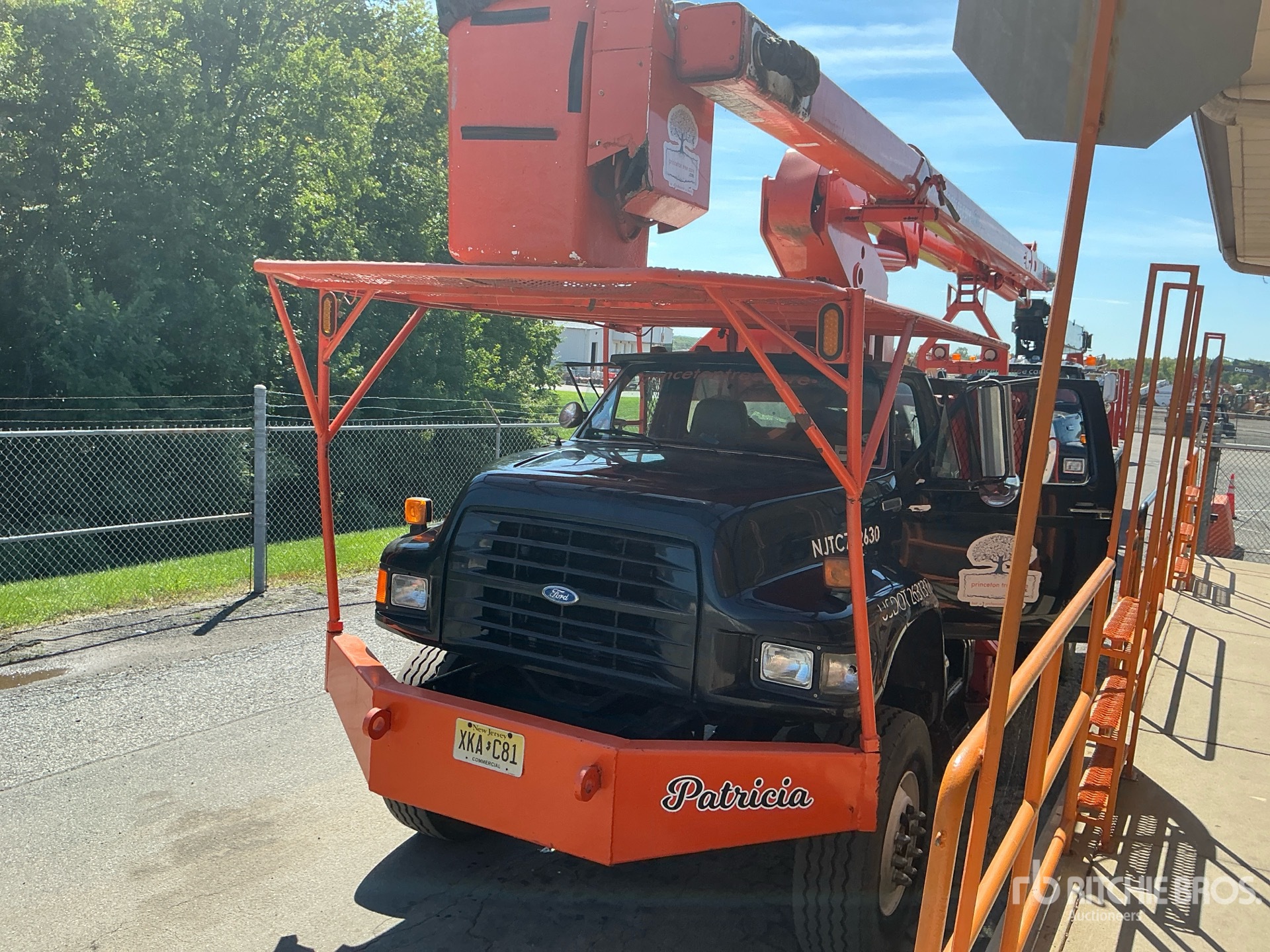 1997 Ford F-800