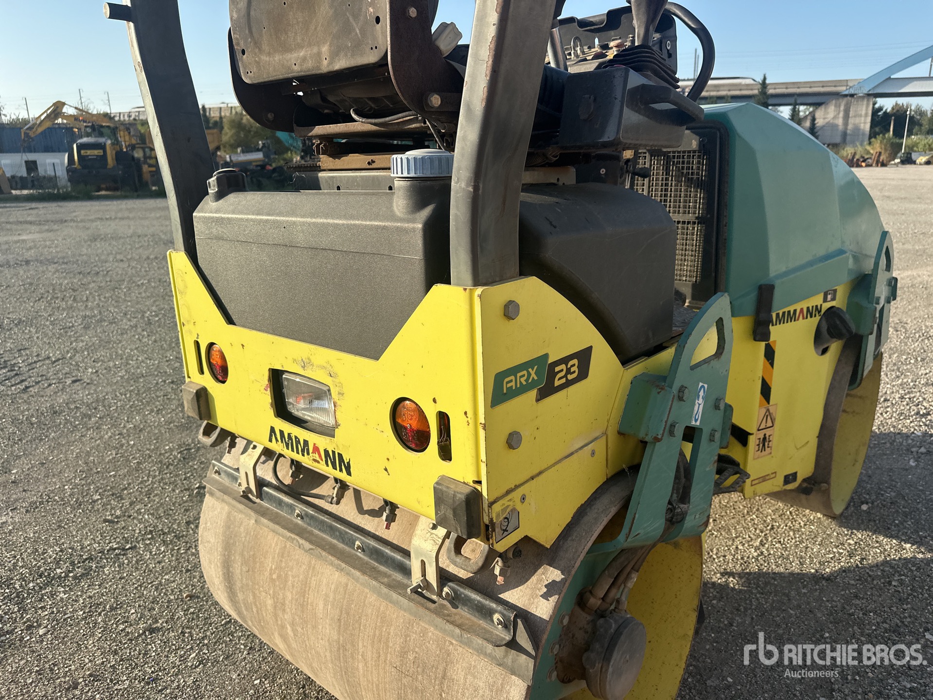 2015 Ammann ARX23