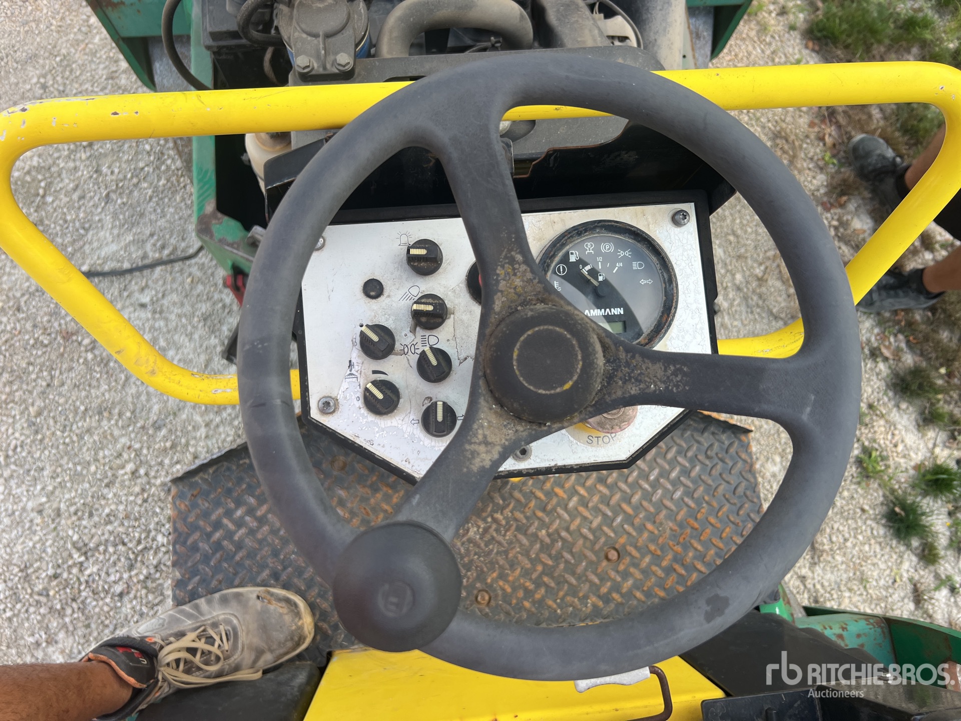 2008 Ammann AV26-2