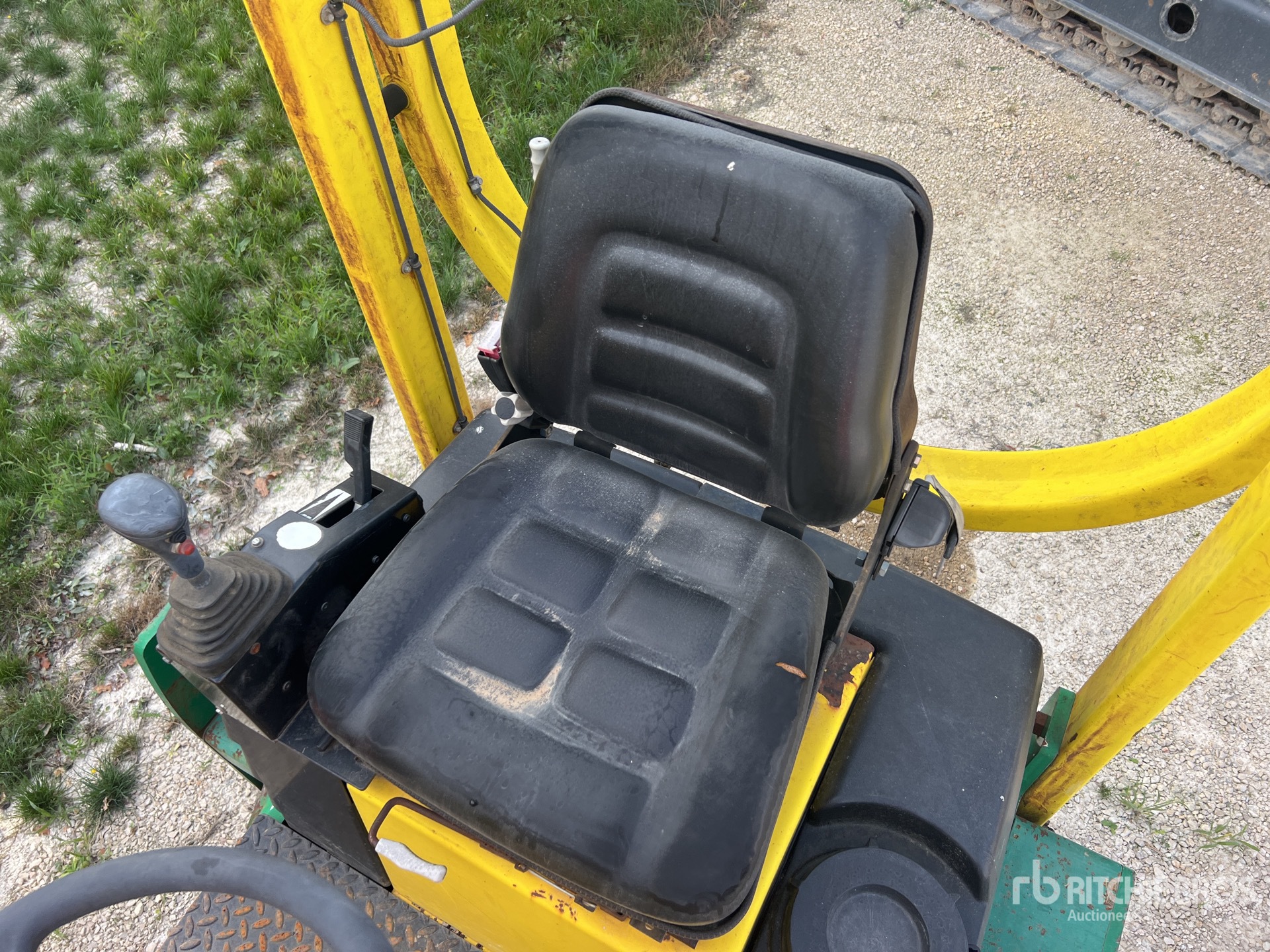 2008 Ammann AV26-2