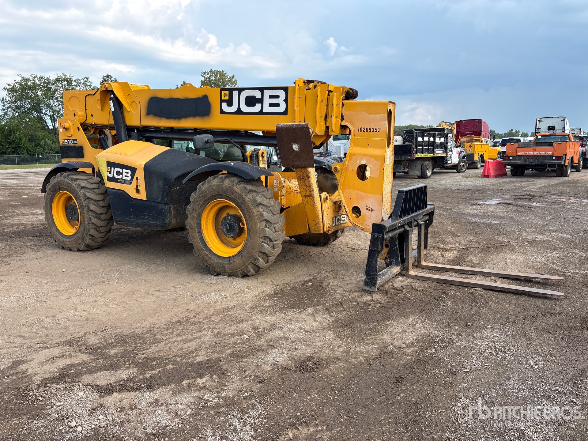 2014 JCB 510-56