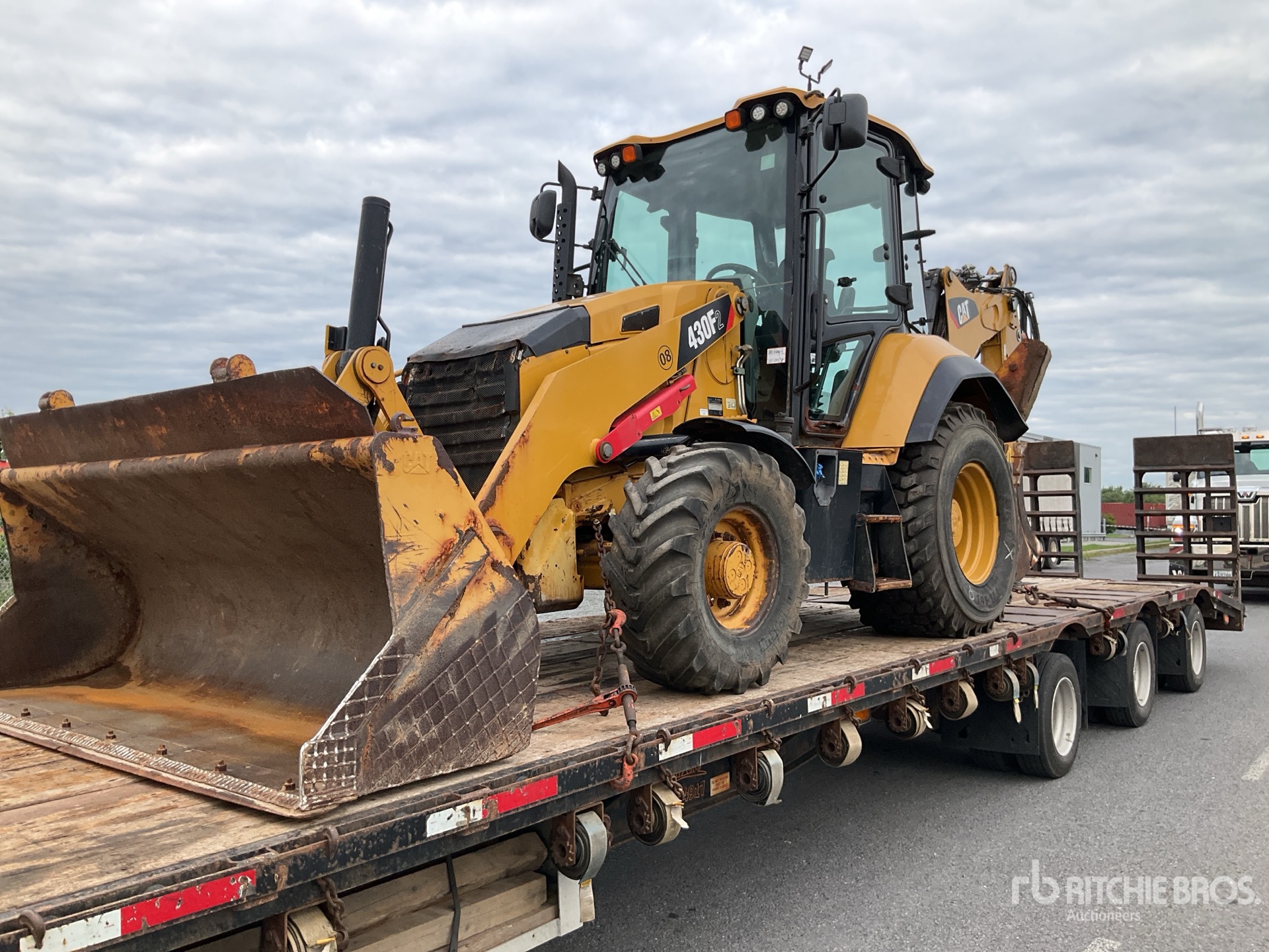 2018 Caterpillar 430F2