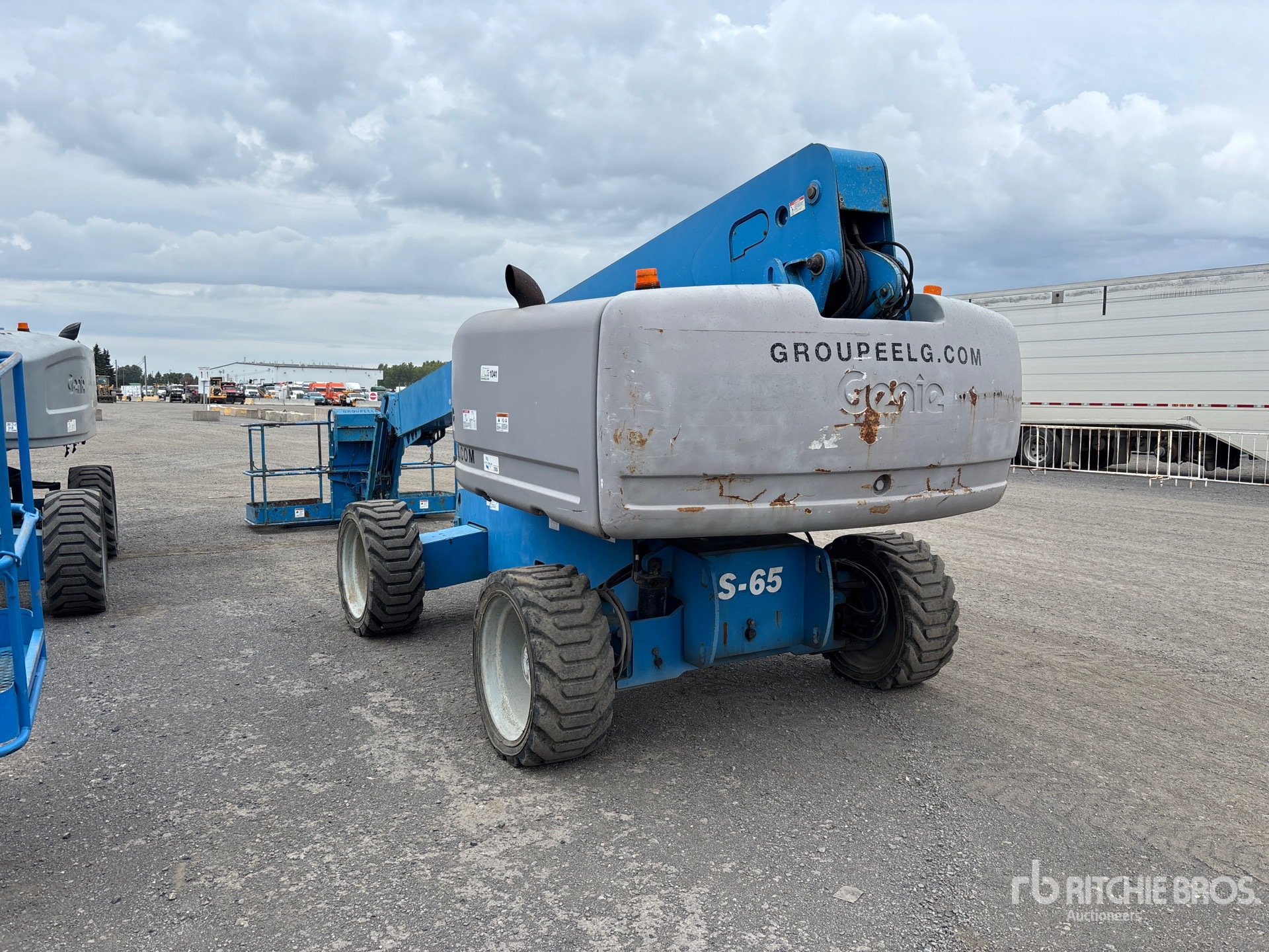 2010 Genie S-65