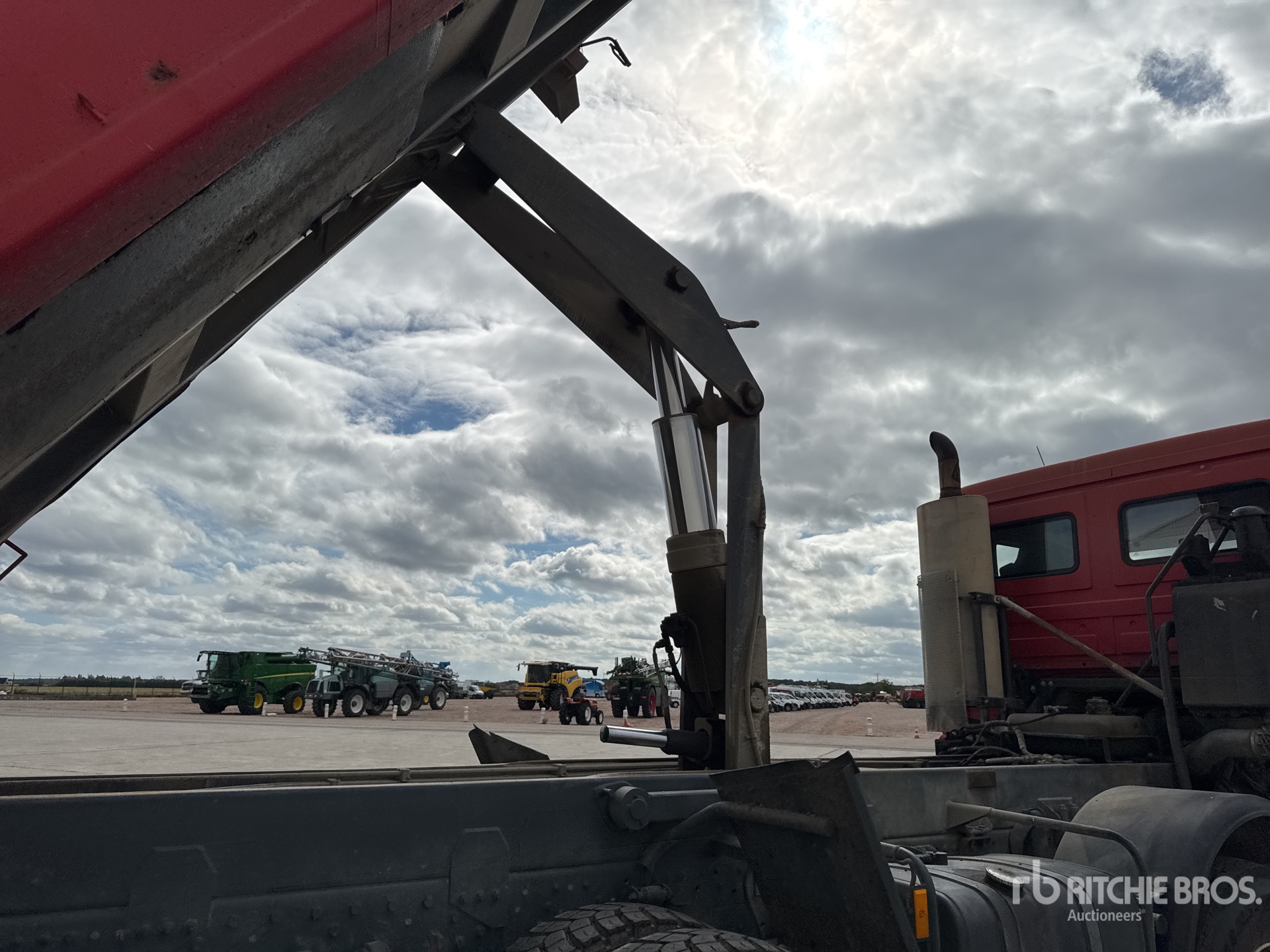 2003 Mercedes-Benz ACTROS 4140