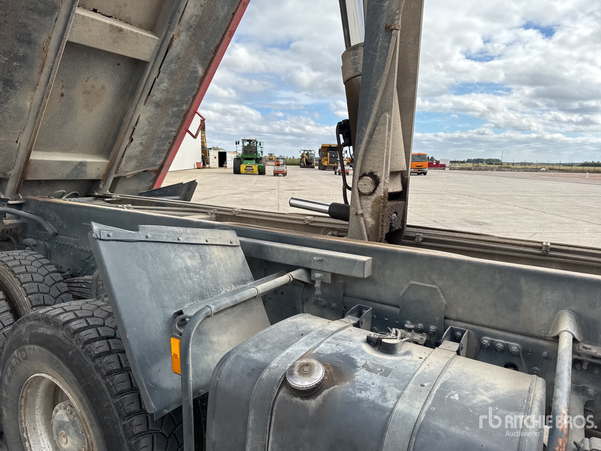 2003 Mercedes-Benz ACTROS 4140
