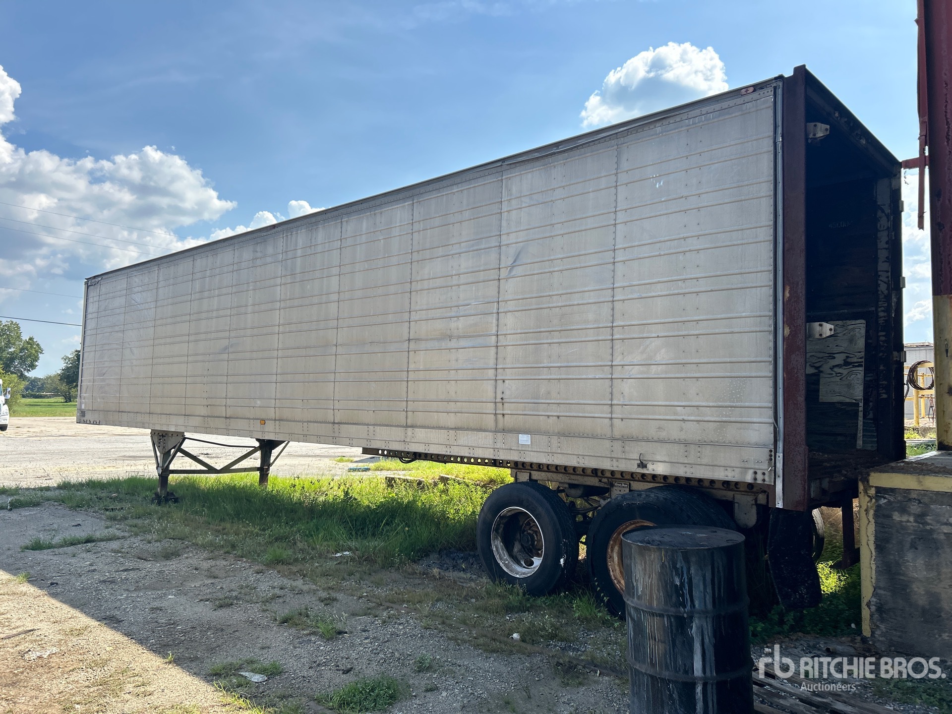 1980 Great Dane 730T44