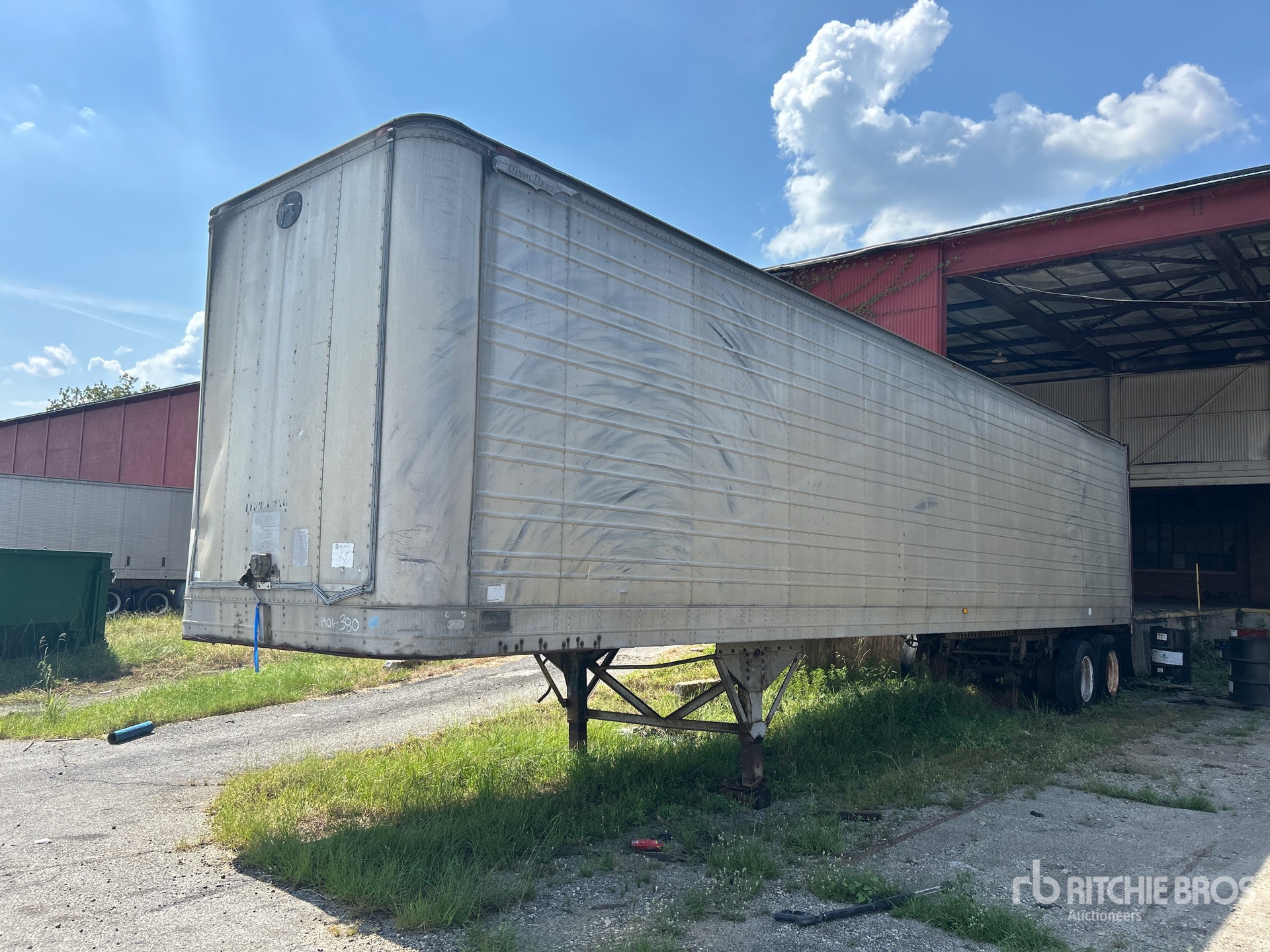 Photo of 1980 Great Dane 730T44