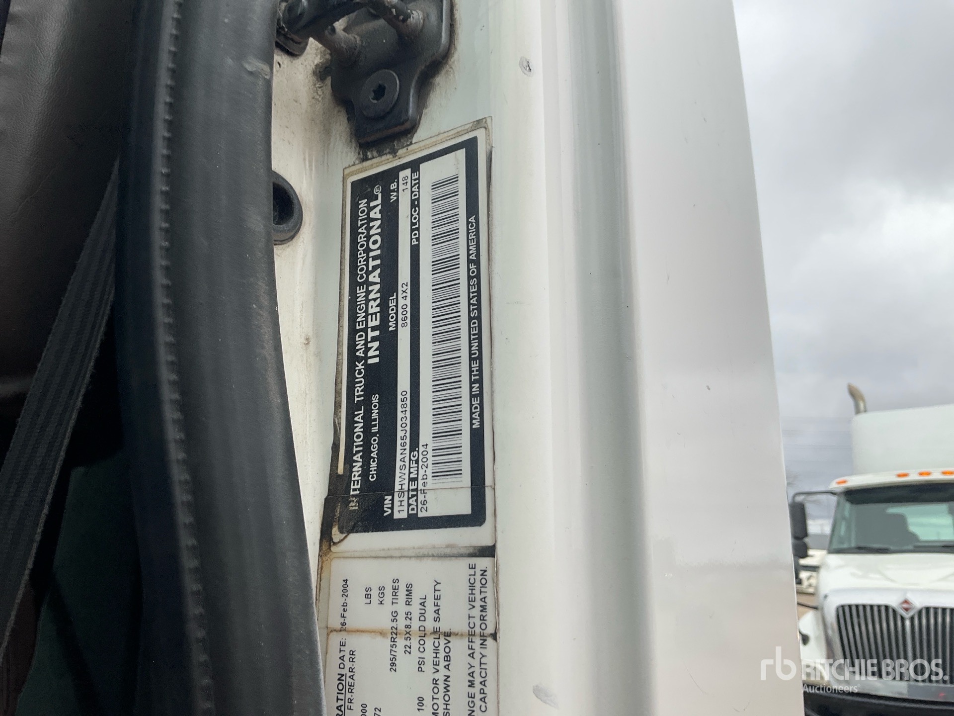 2005 International 8600
