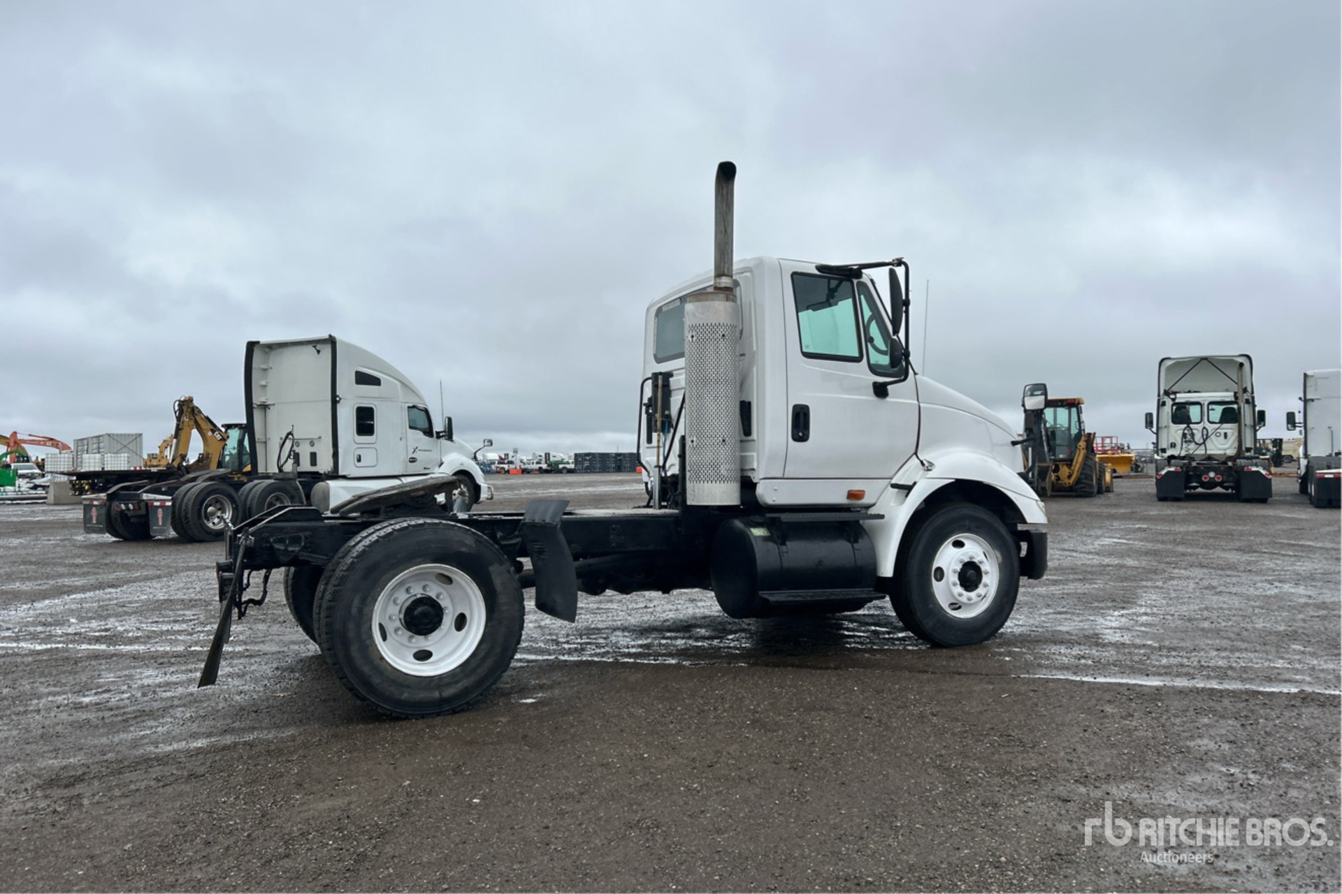 2005 International 8600