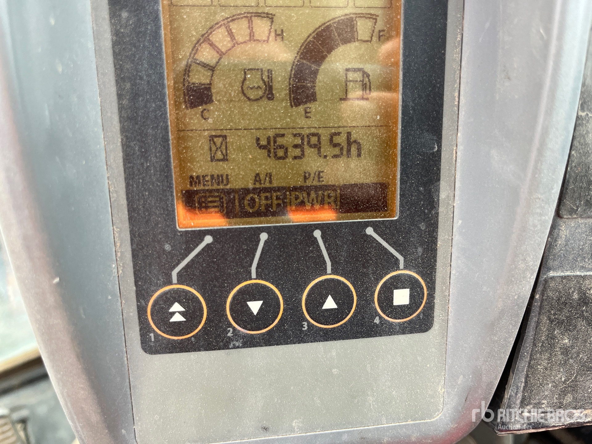 2017 John Deere 35G